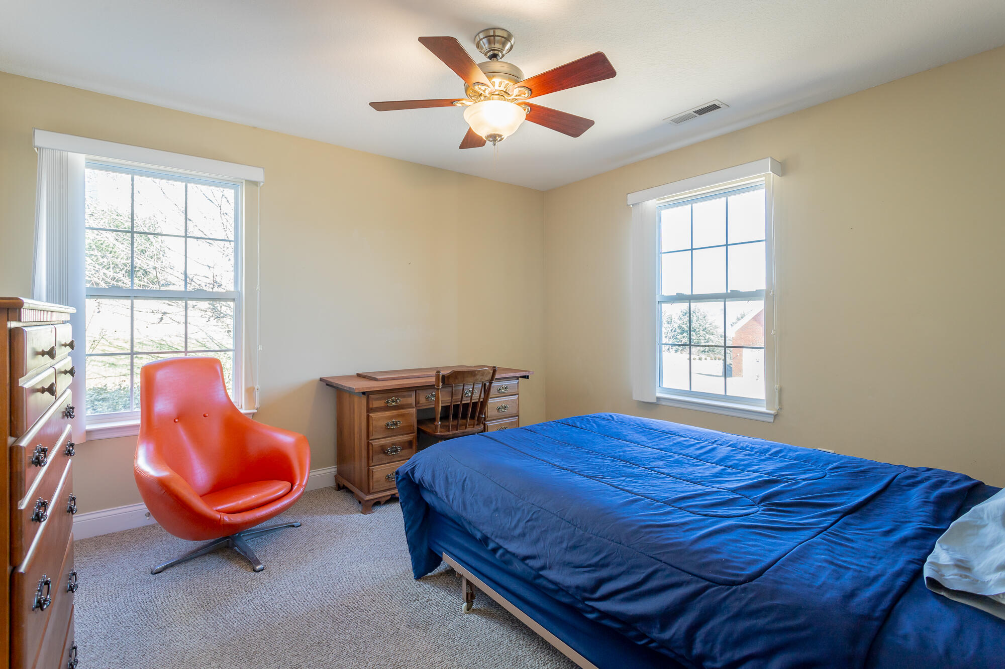 5685 Hyacinth Lane