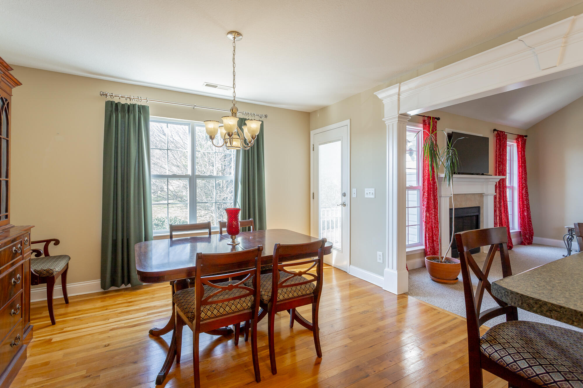 5685 Hyacinth Lane