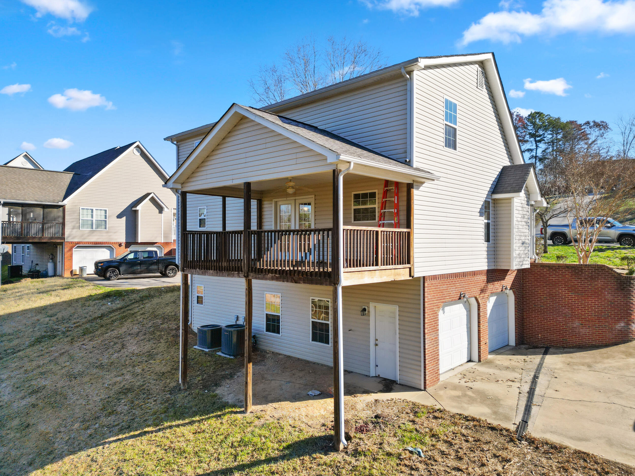 88 Clear Creek Road