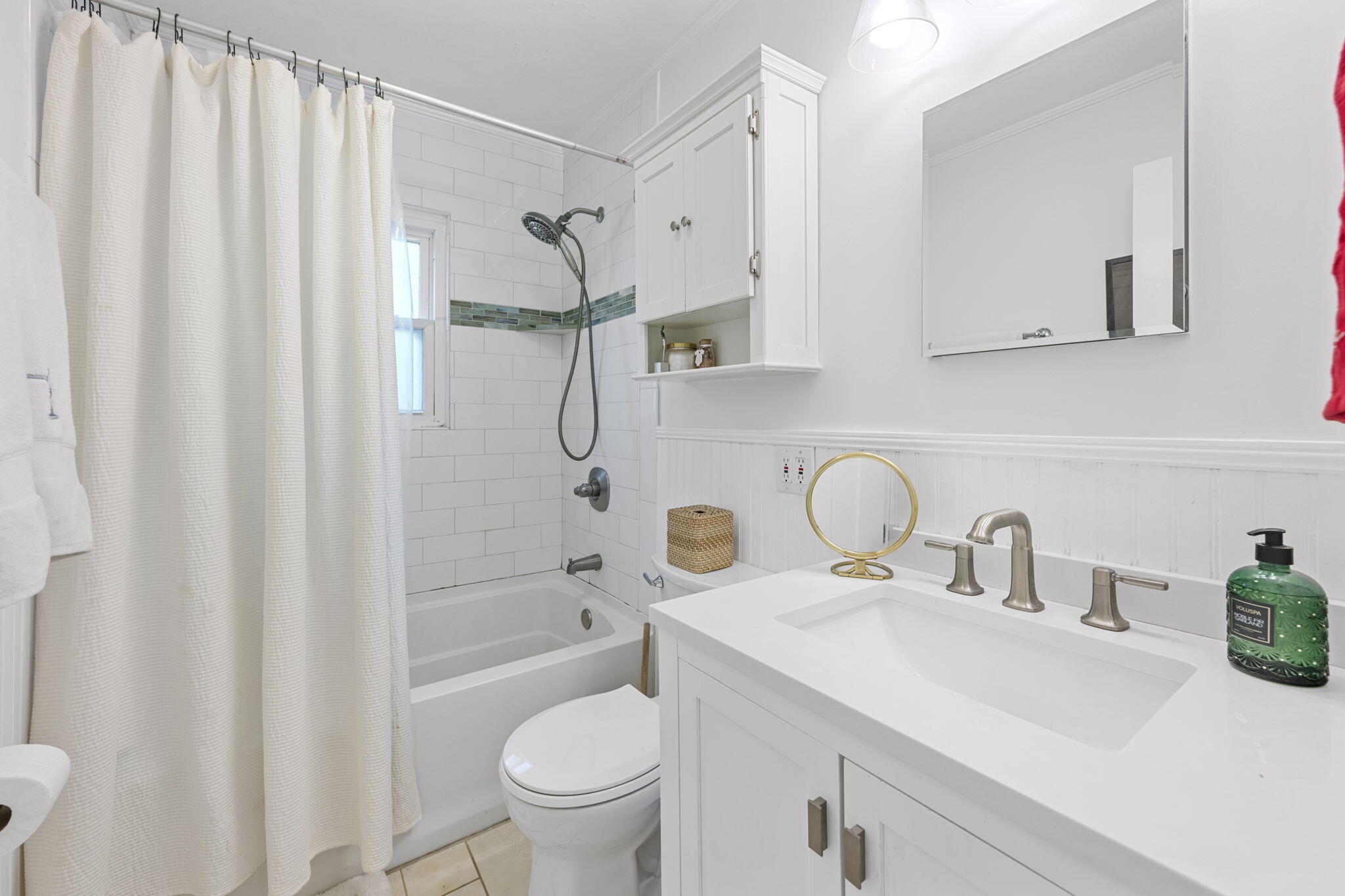 3434 Alta Vista Drive