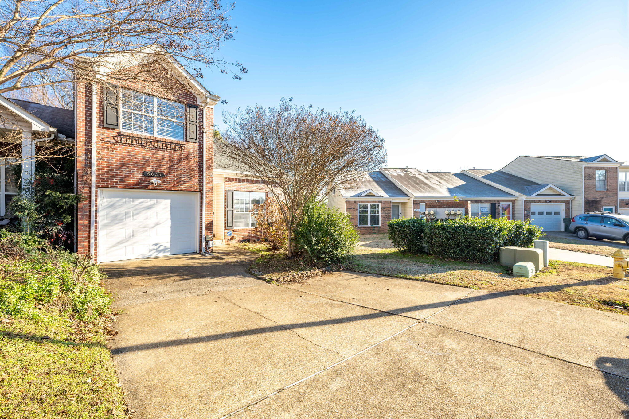 6635 Hickory Trace Circle