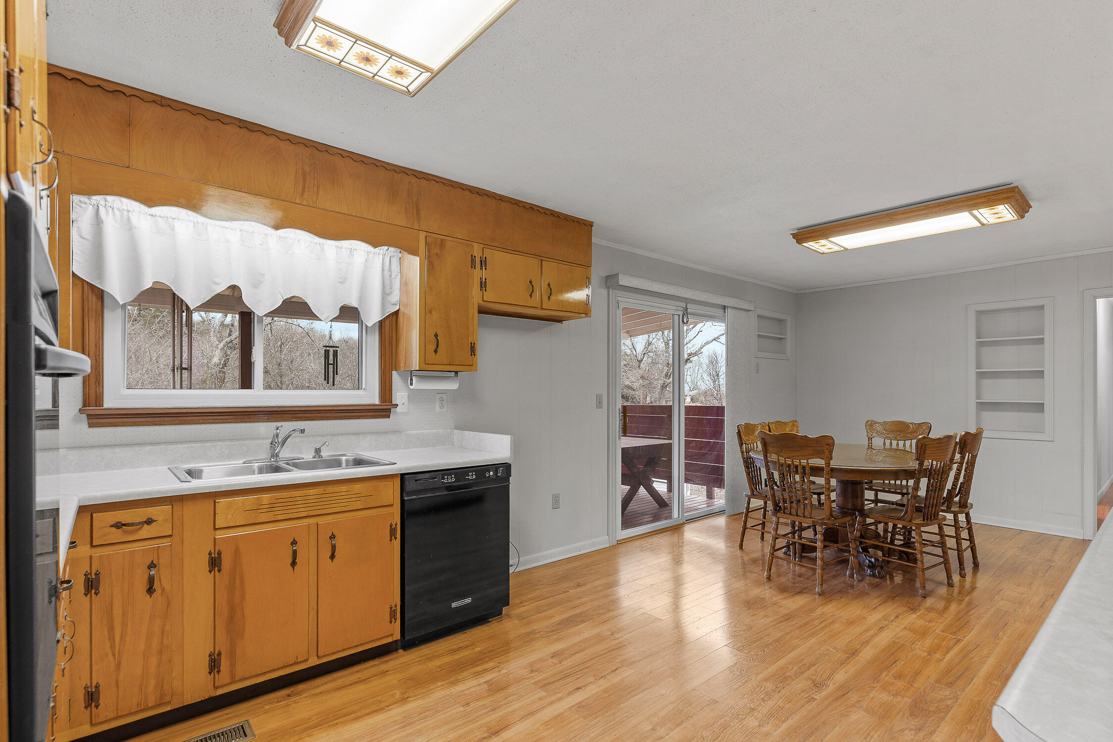 525 Randall Street
