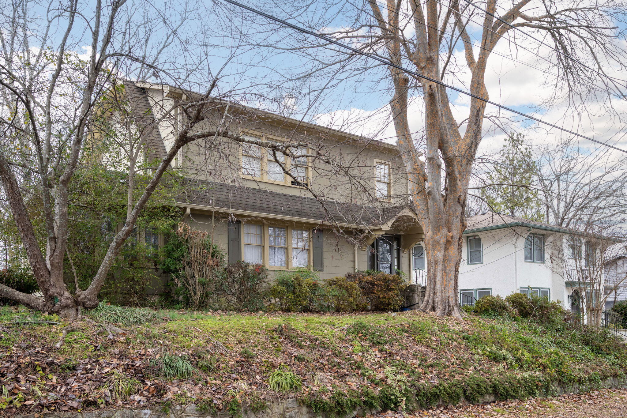 311 Crestway Drive