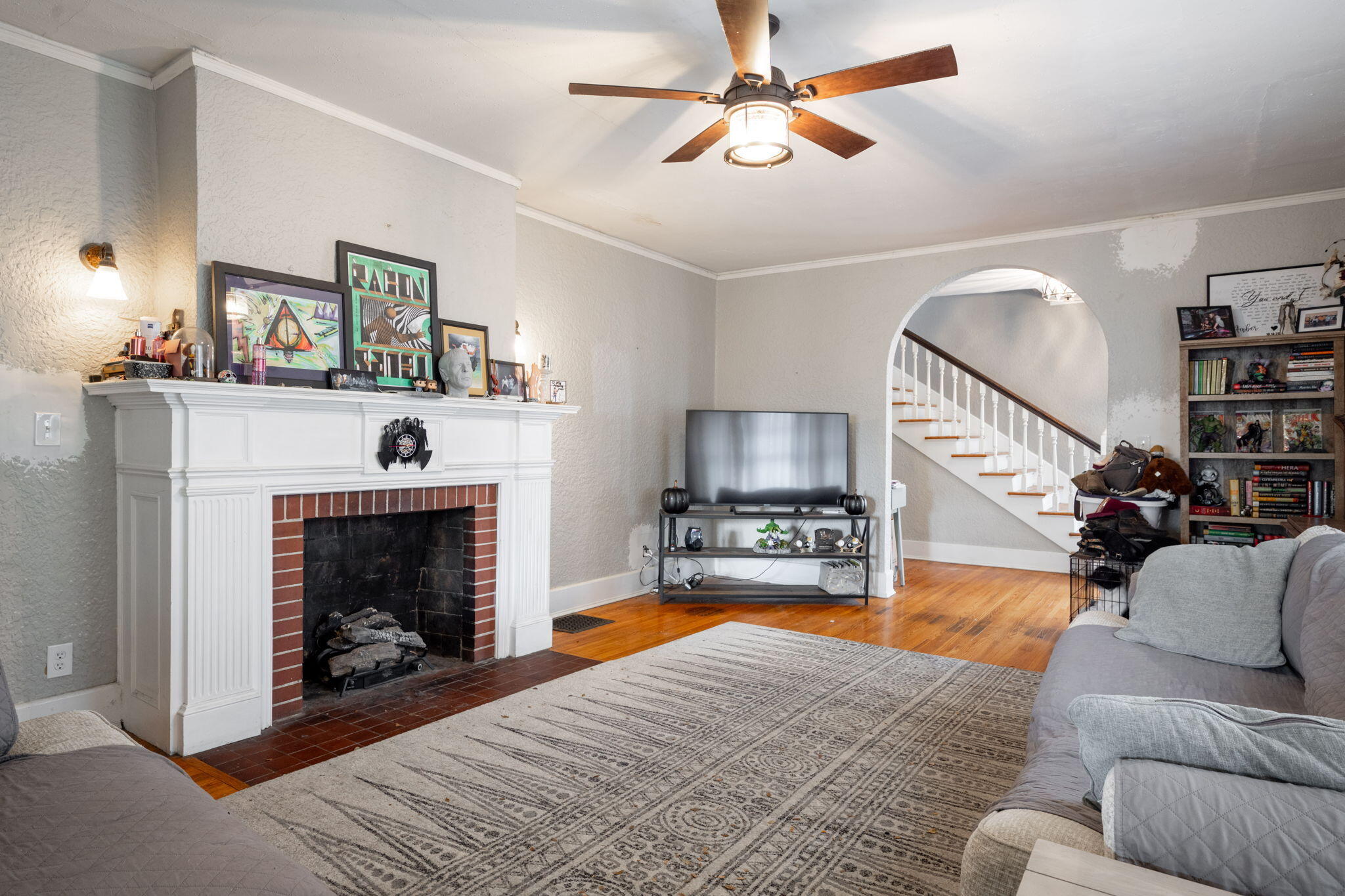 311 Crestway Drive
