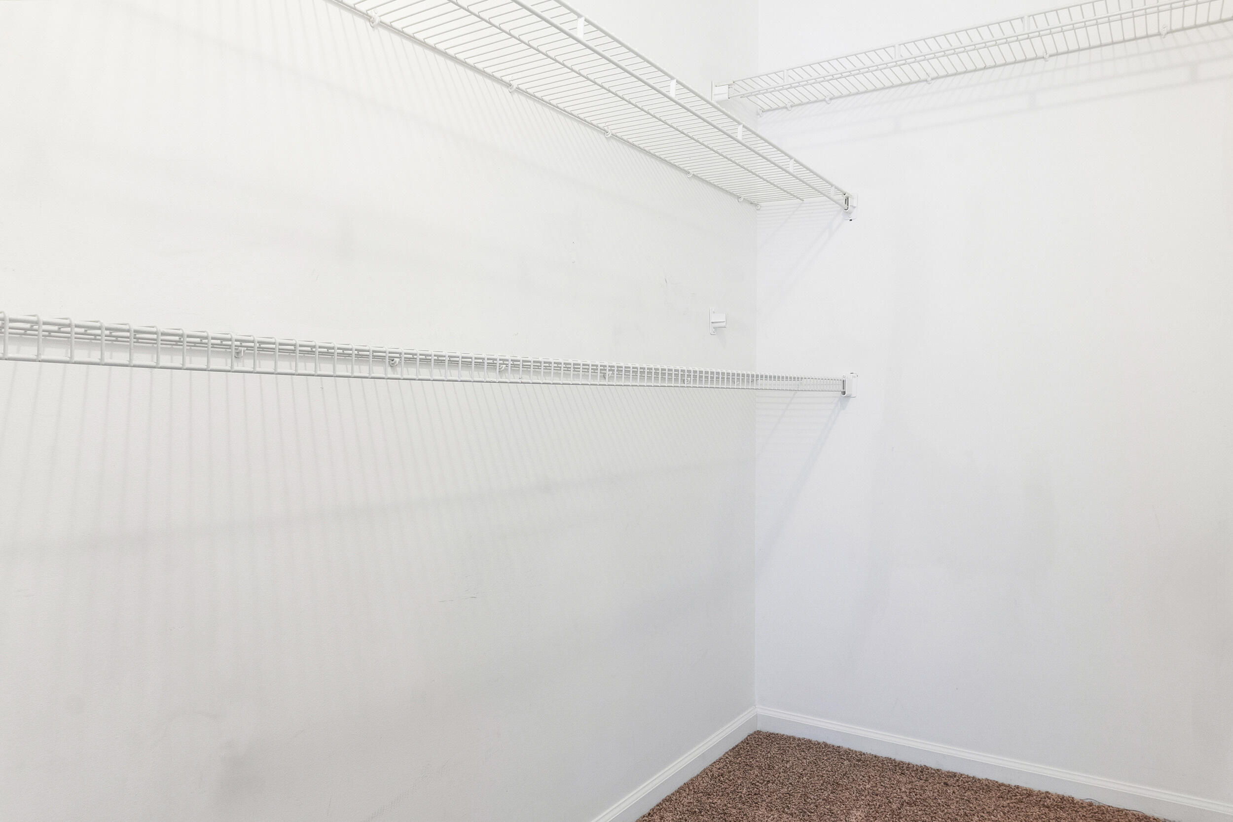 1296 Leaside Lane