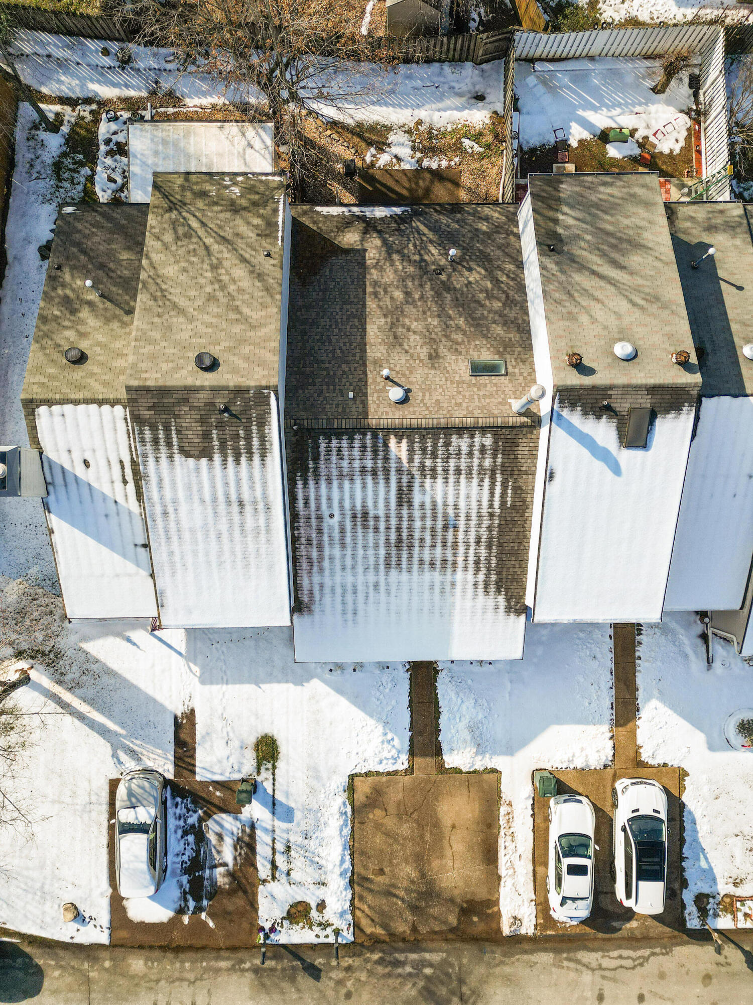 1296 Leaside Lane