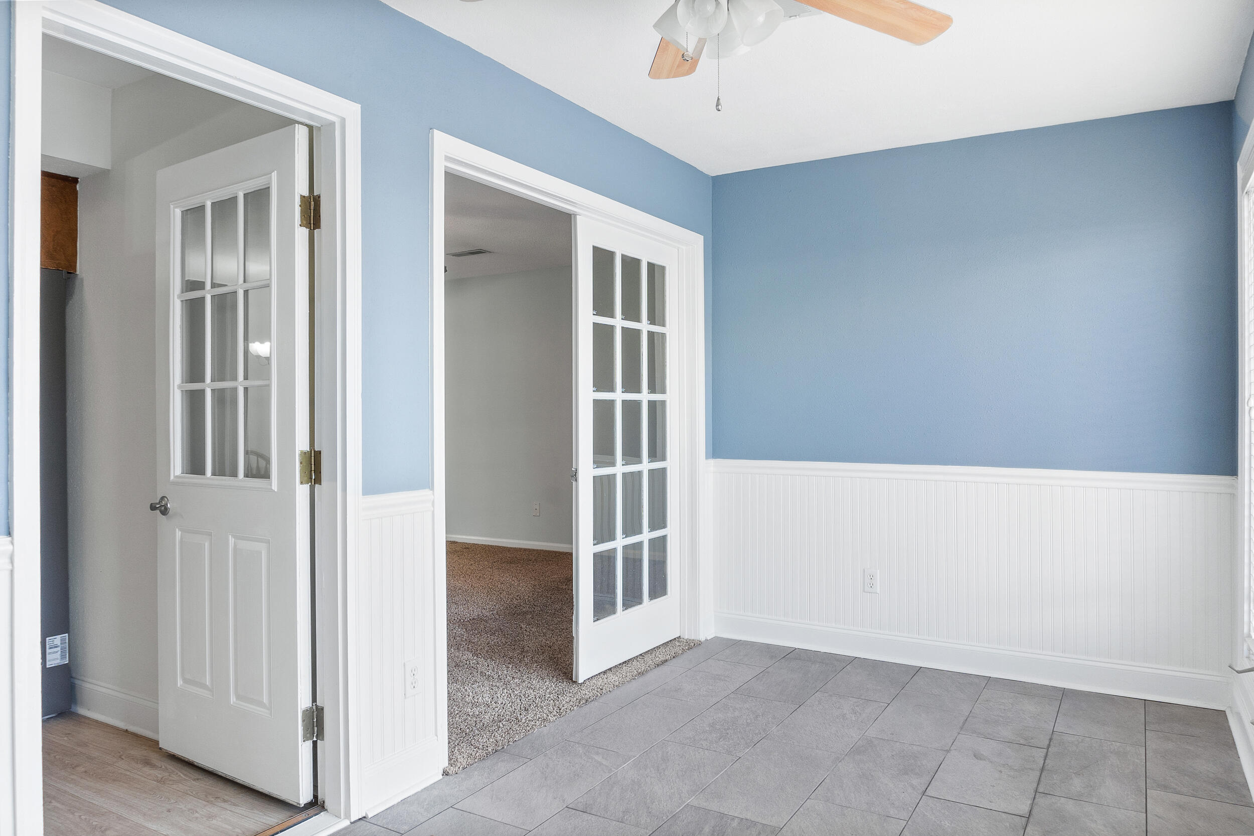 1296 Leaside Lane