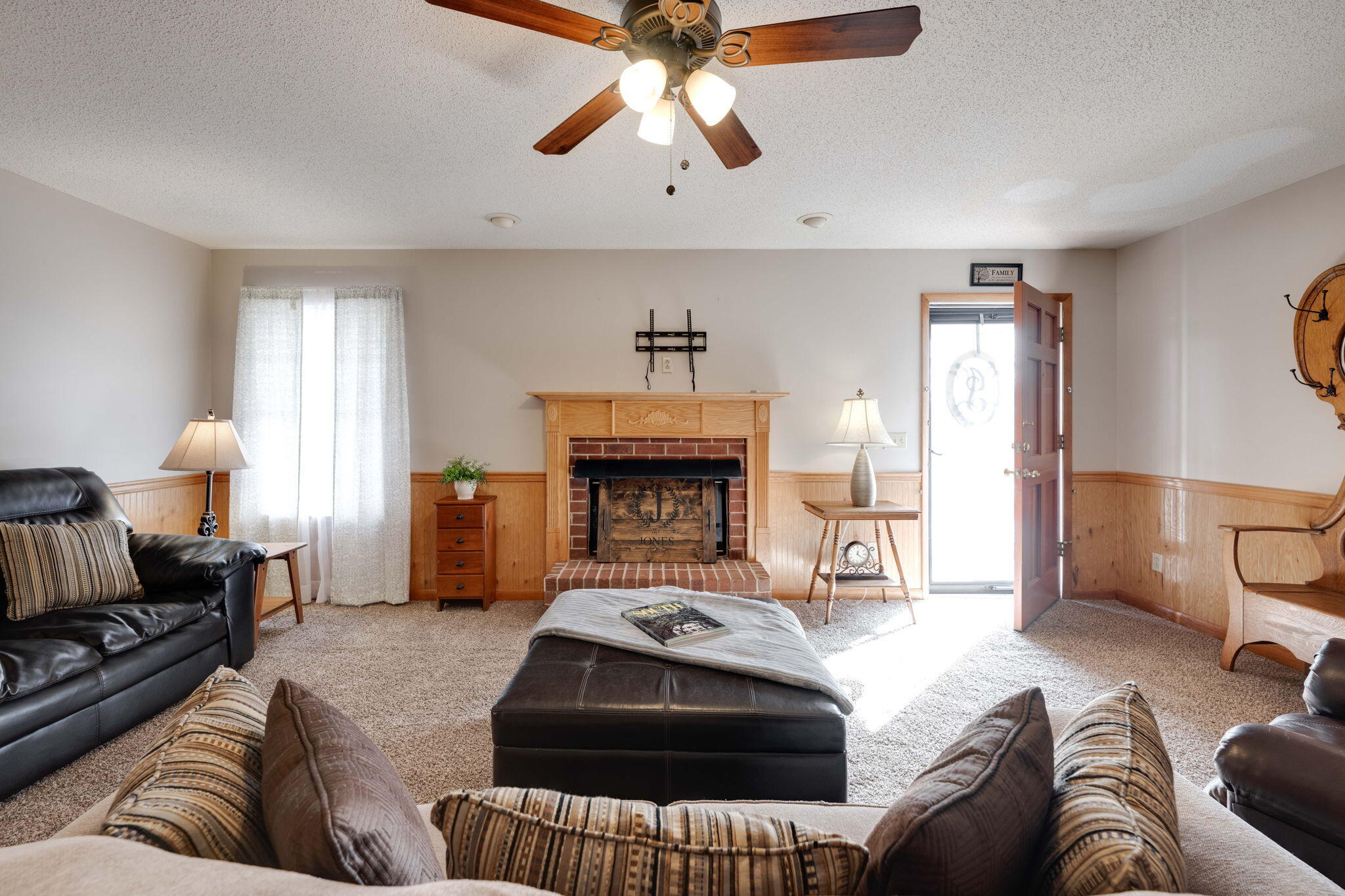 6505 White Oak Valley Circle, McDonald