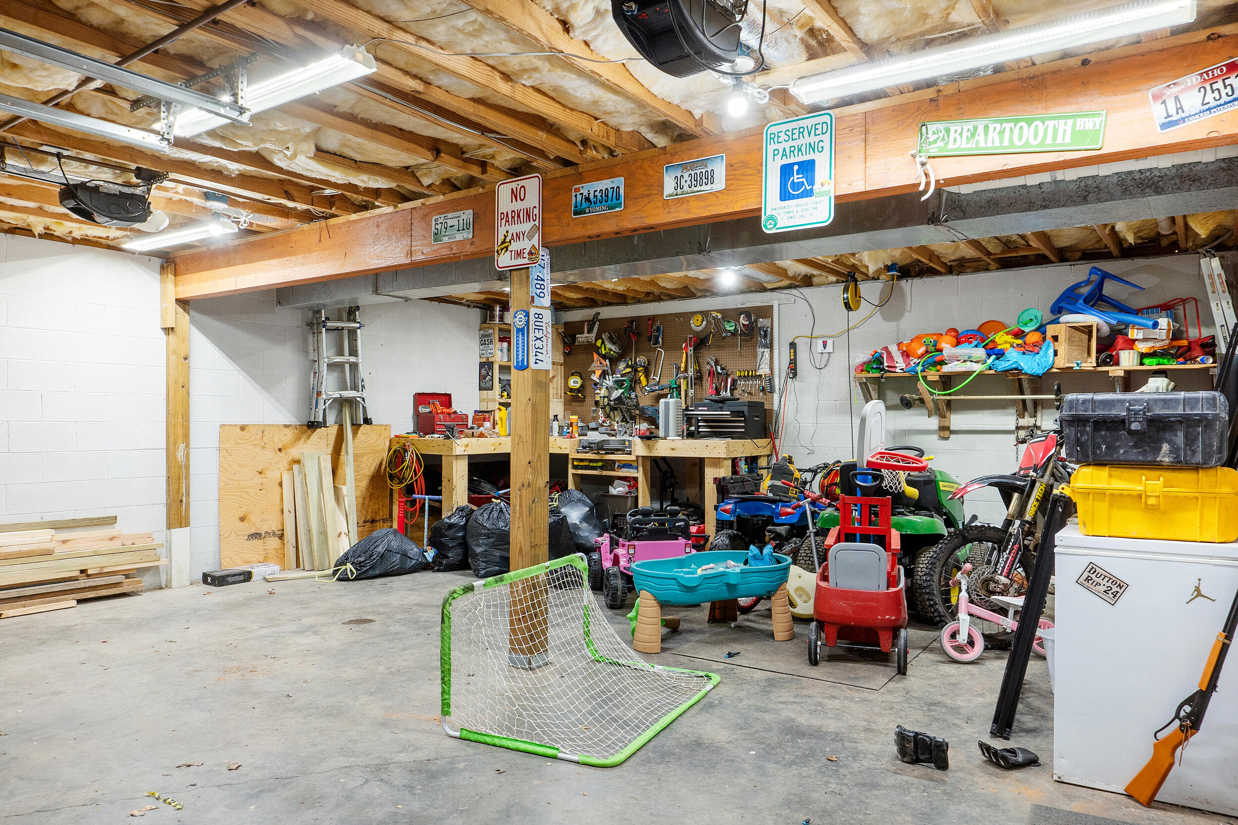 2053 Green Pond Road