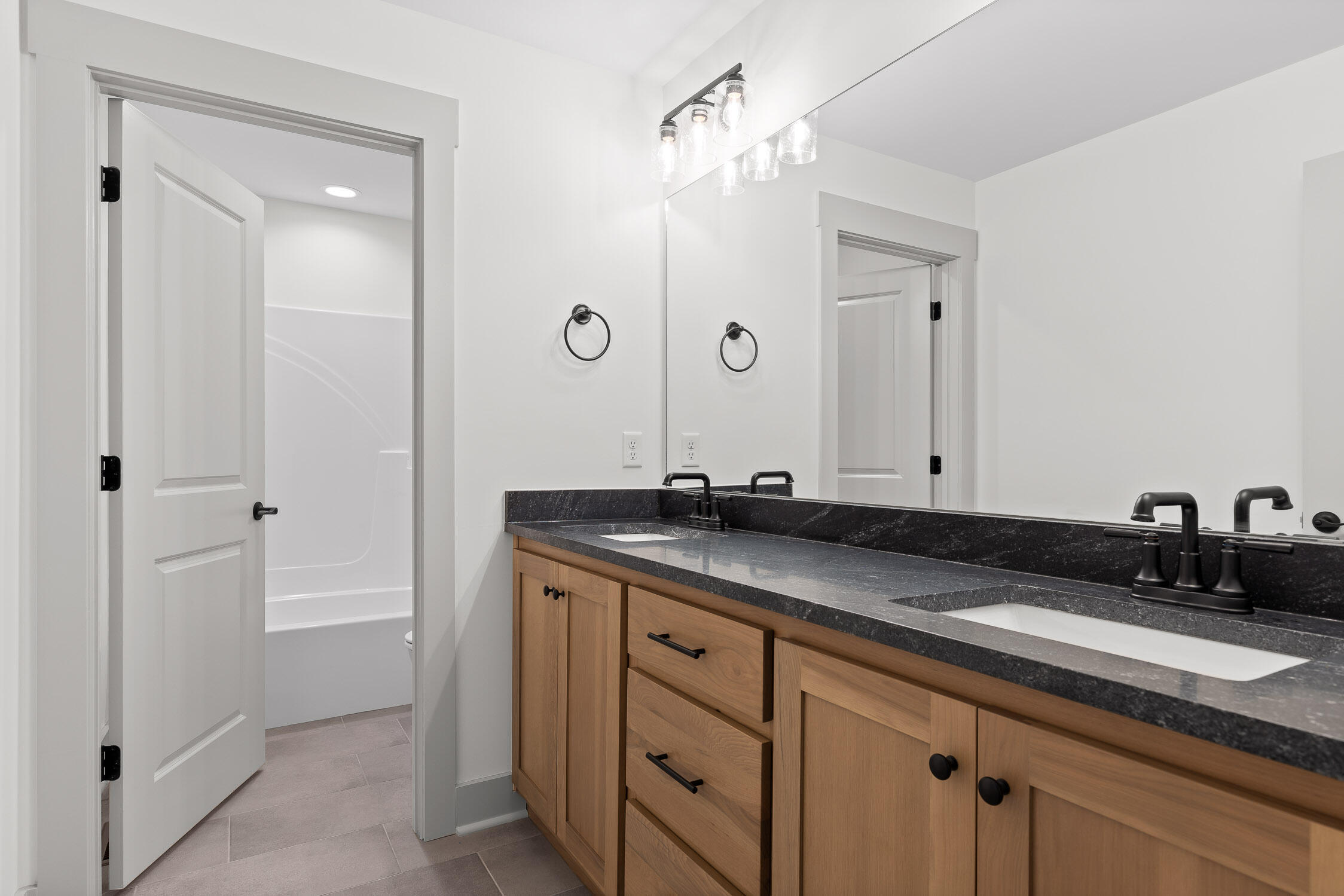 7157 Mossy Farm Trail