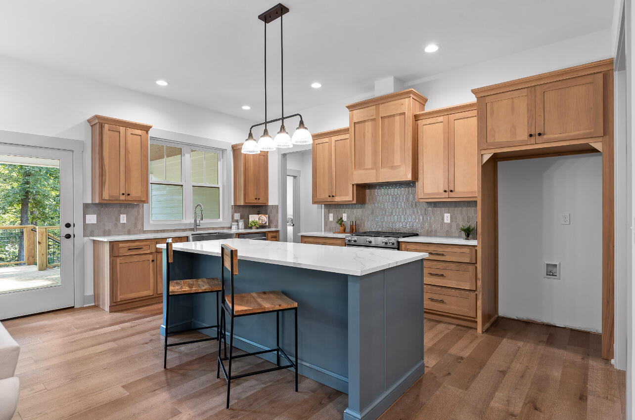 7157 Mossy Farm Trail