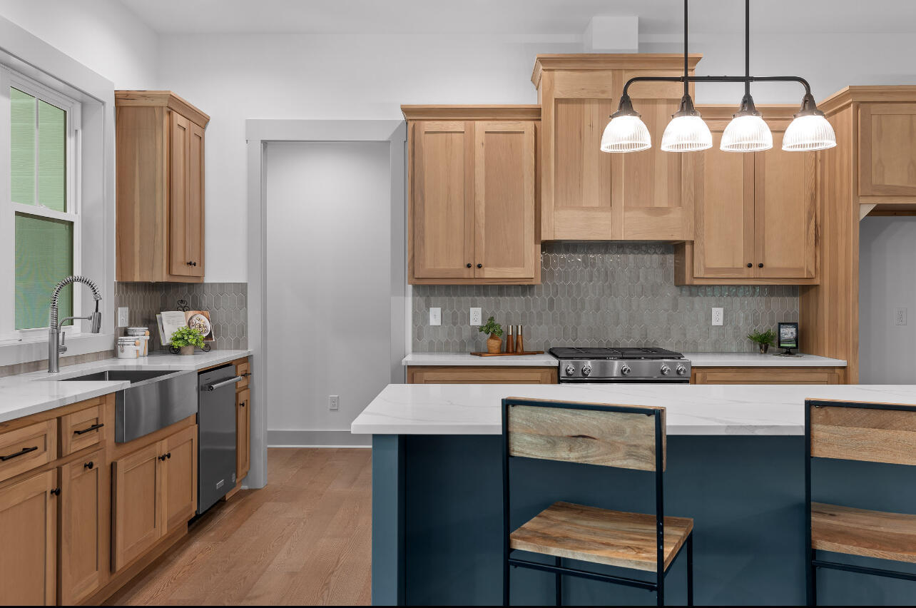 7157 Mossy Farm Trail