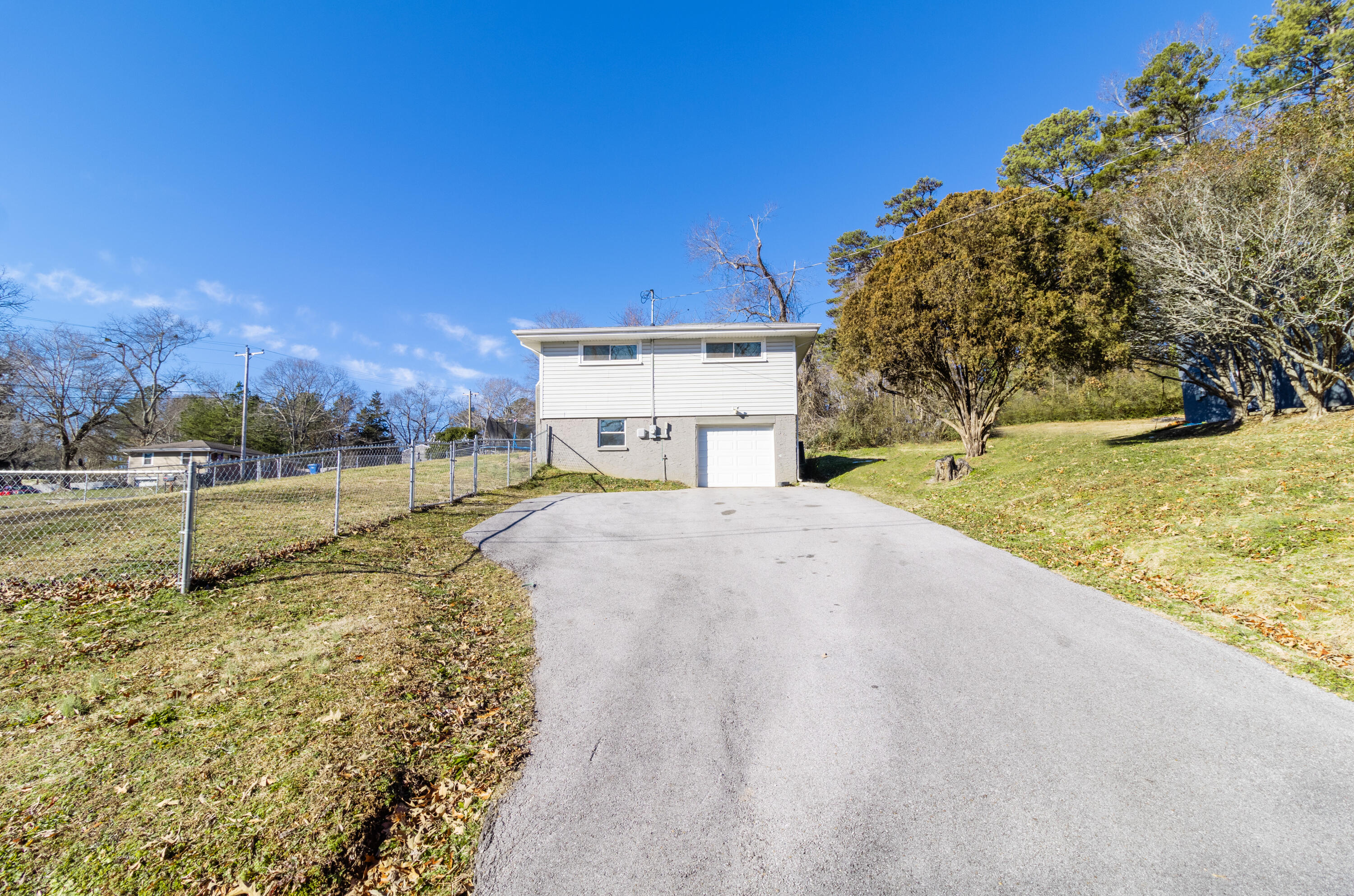171 Hilltop Drive