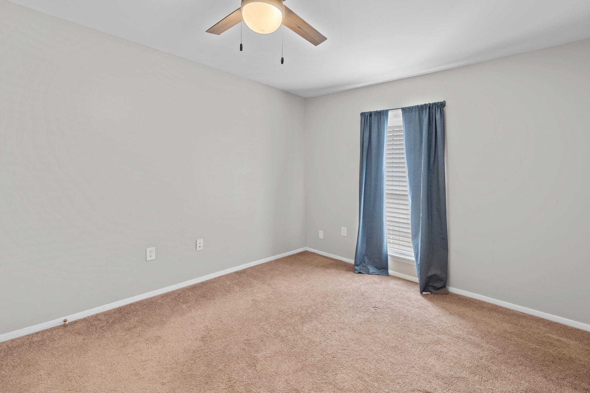 900 Mountain Creek Road, K140