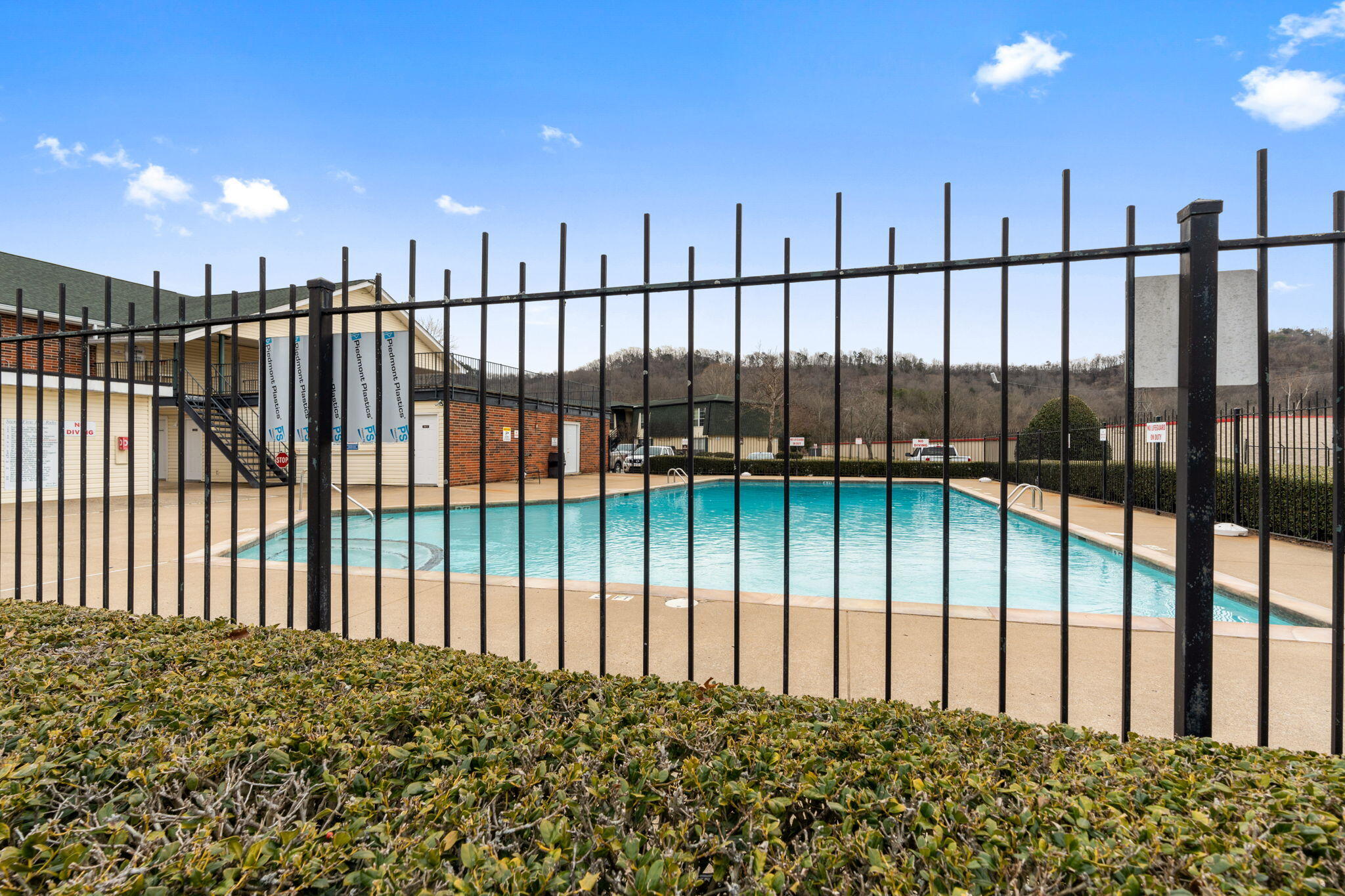 900 Mountain Creek Road, K140