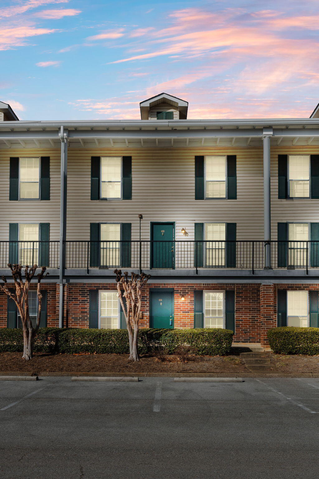 900 Mountain Creek Road, K140