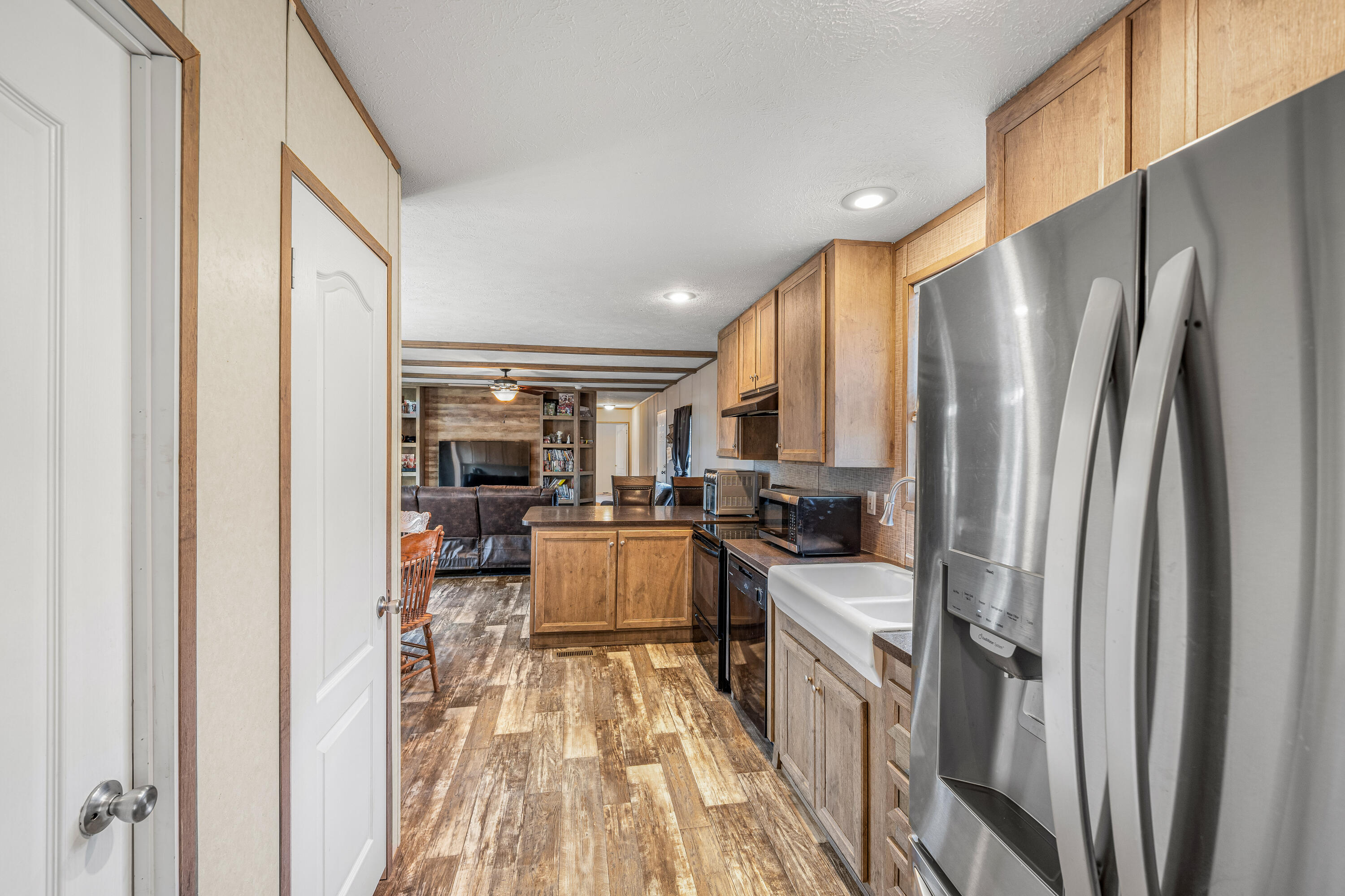 2437 County Road 83