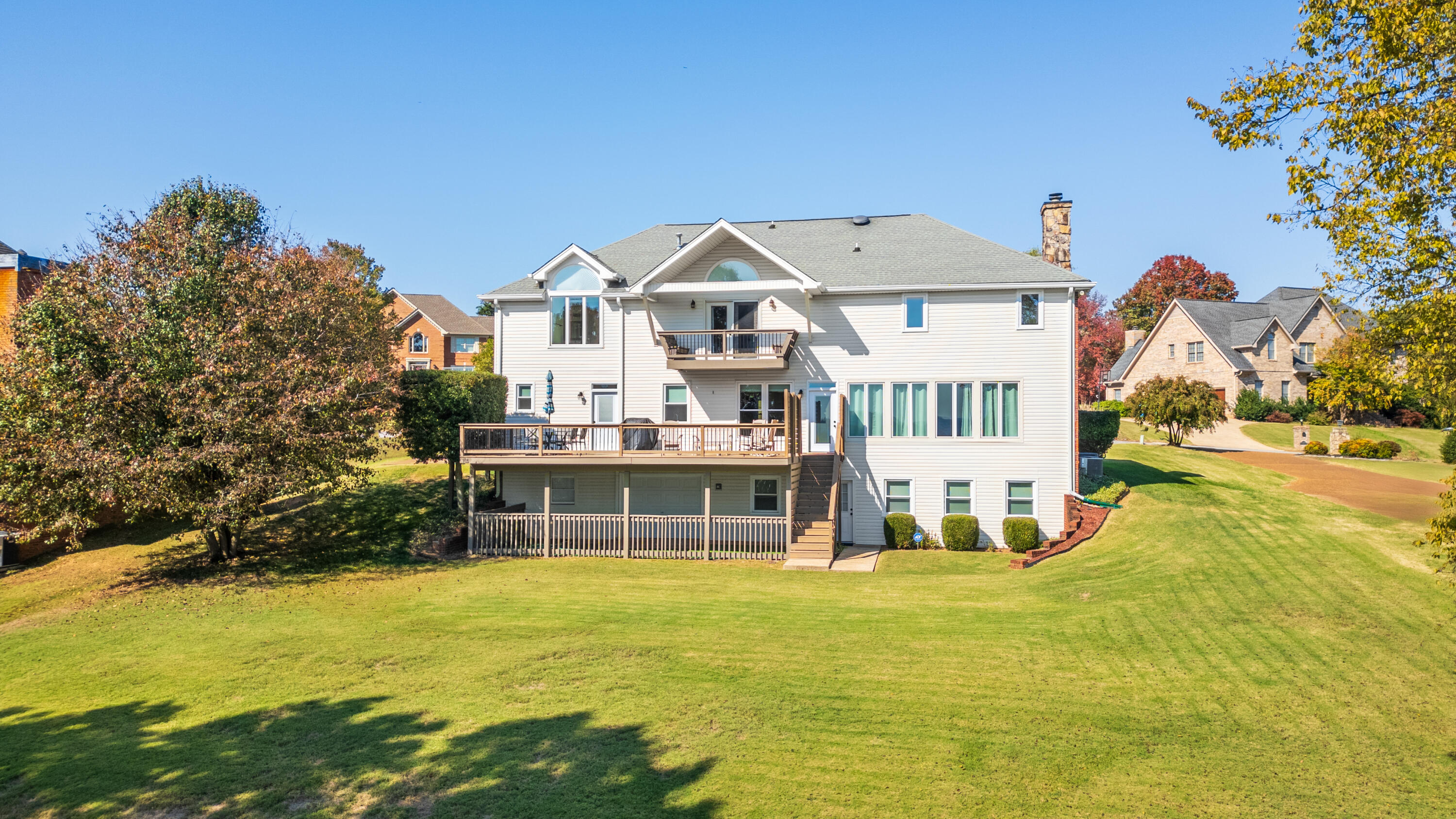 6406 Cove Pointe Lane