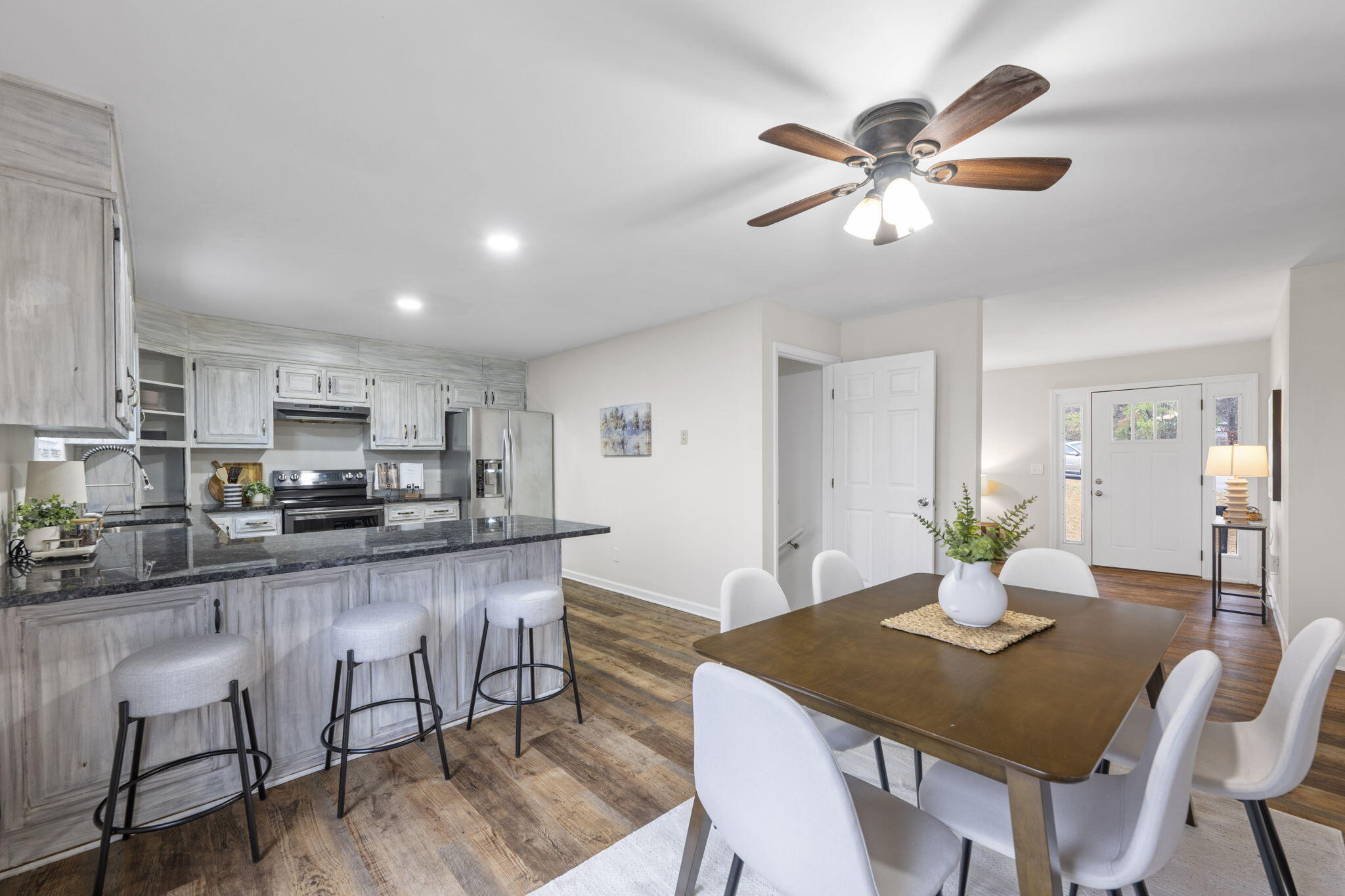 6910 Gwinnett Court