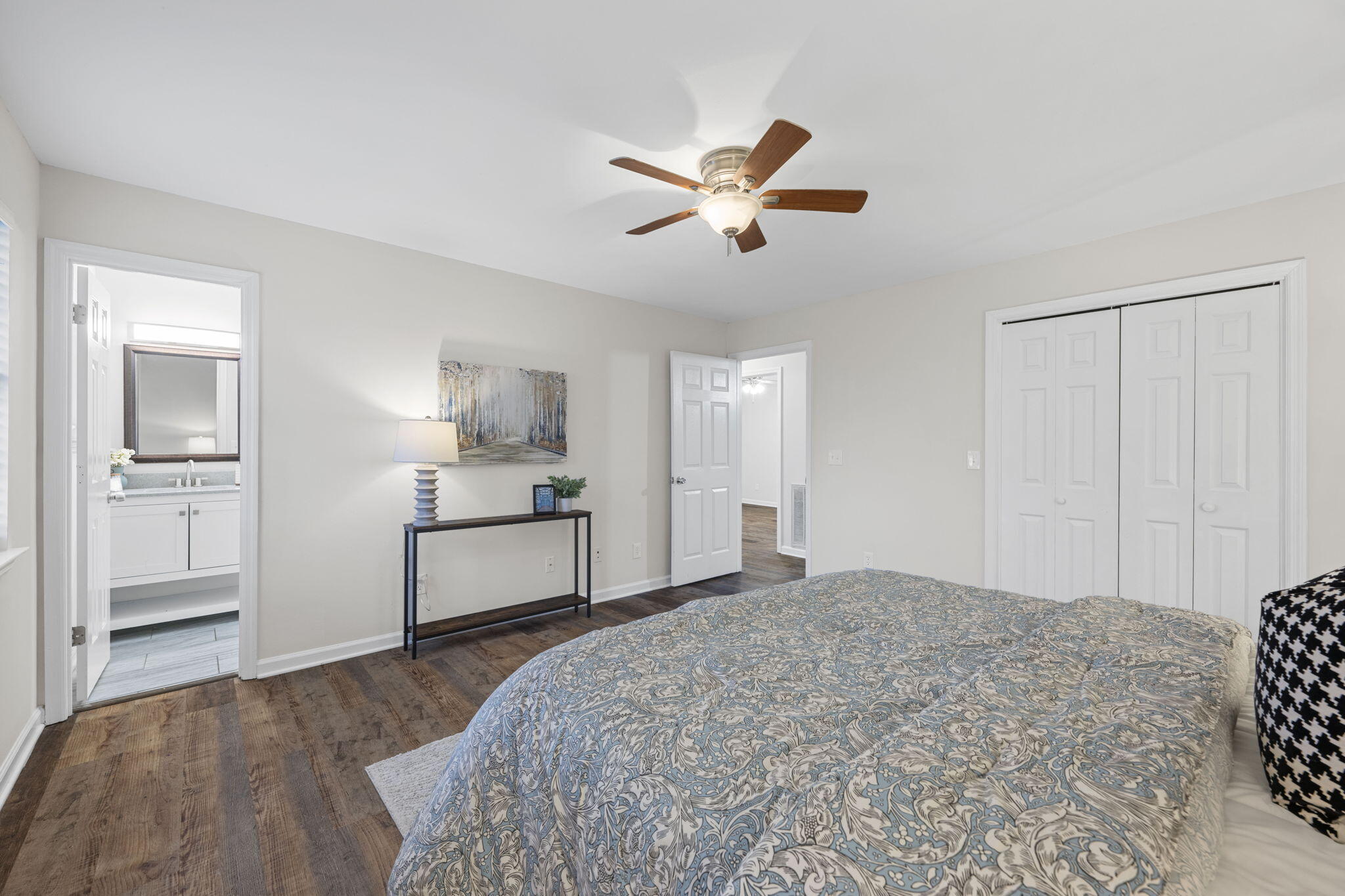 6910 Gwinnett Court
