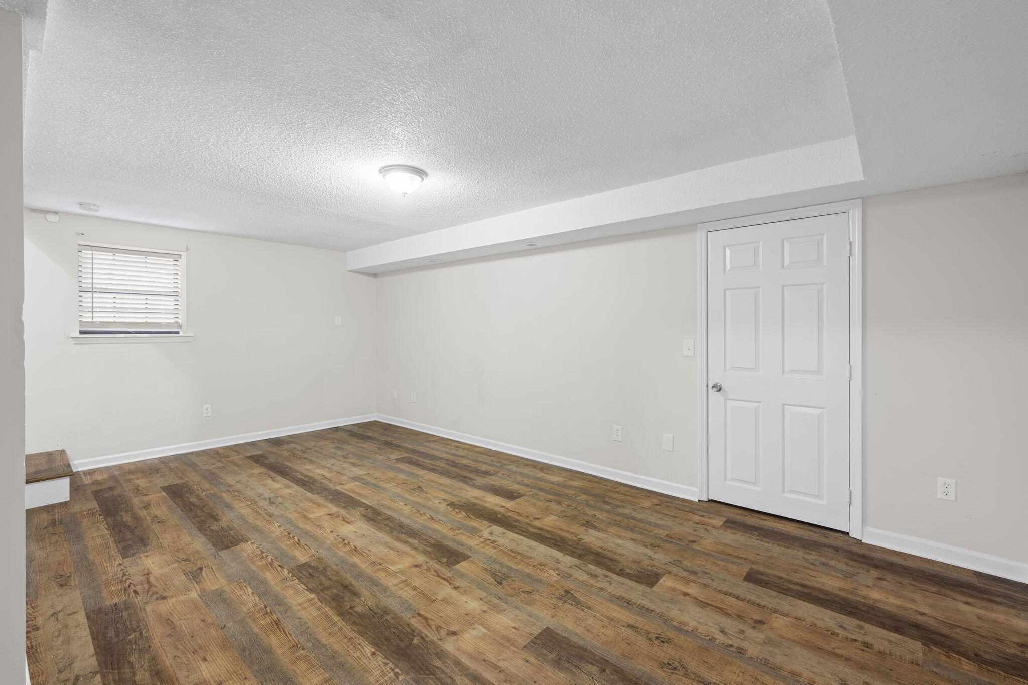 6910 Gwinnett Court