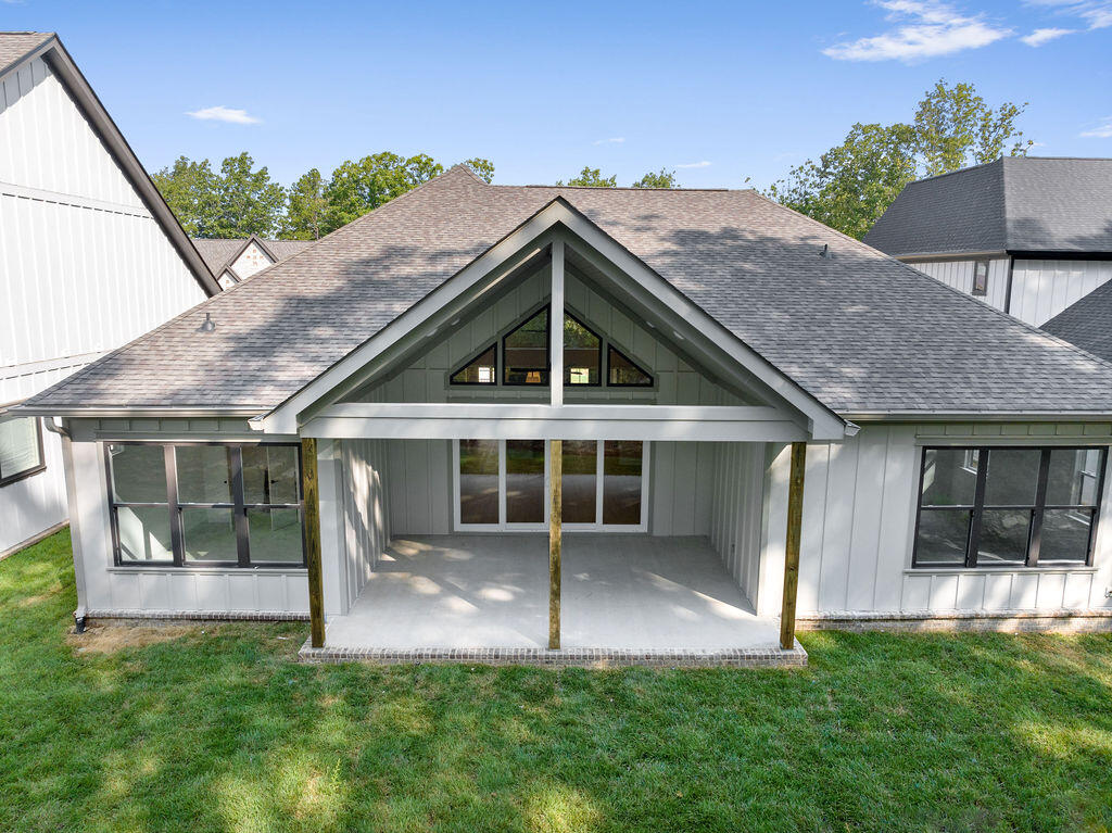 4762 Amethyst Road, 911