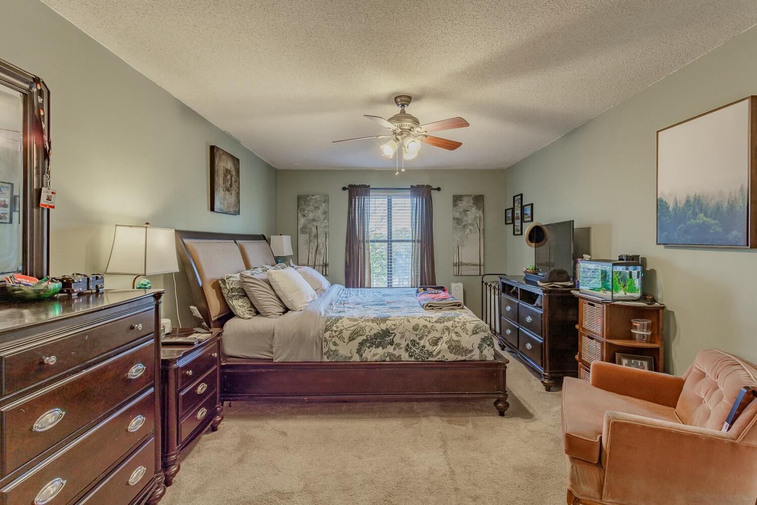 7620 Noah Reid Road