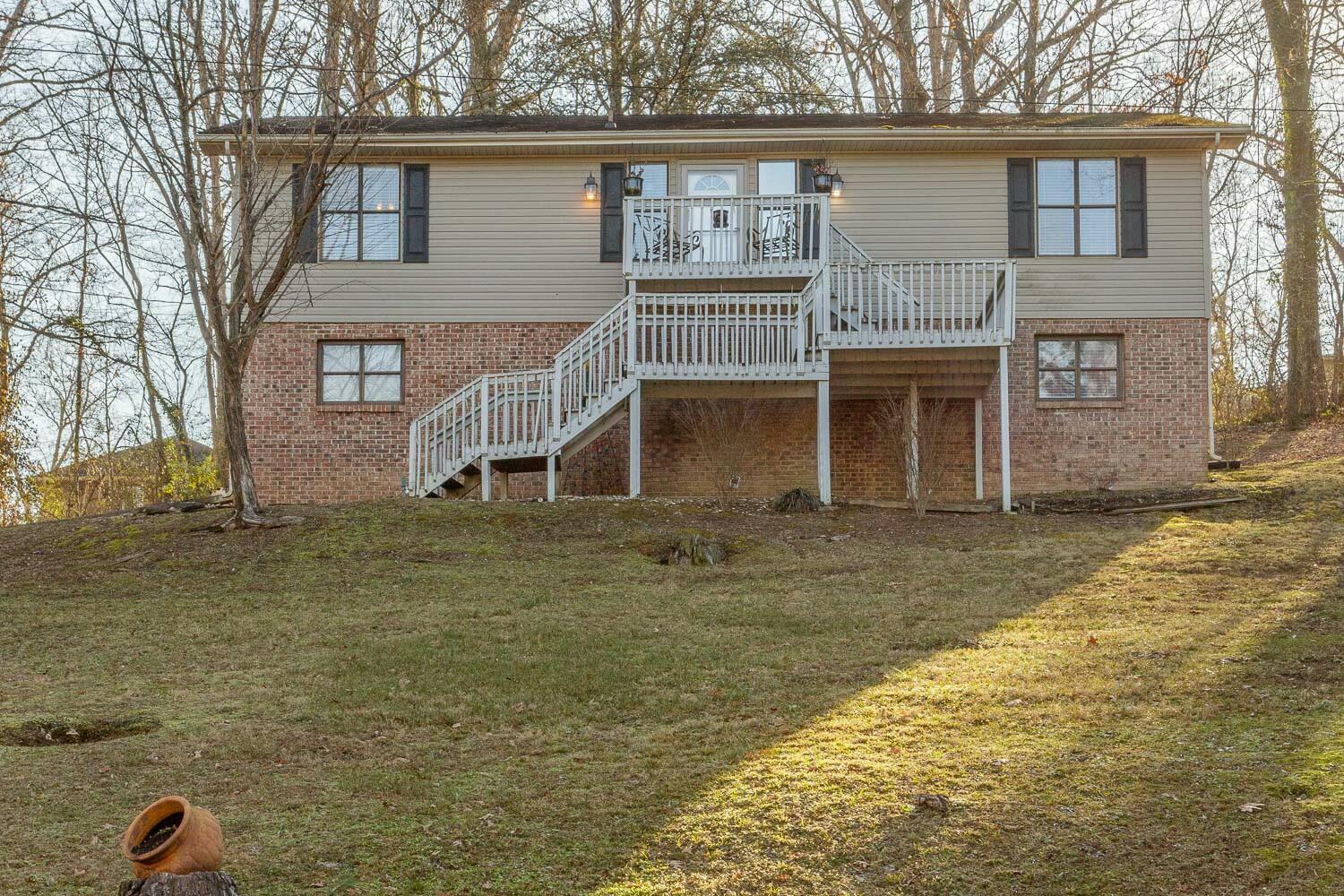 7620 Noah Reid Road