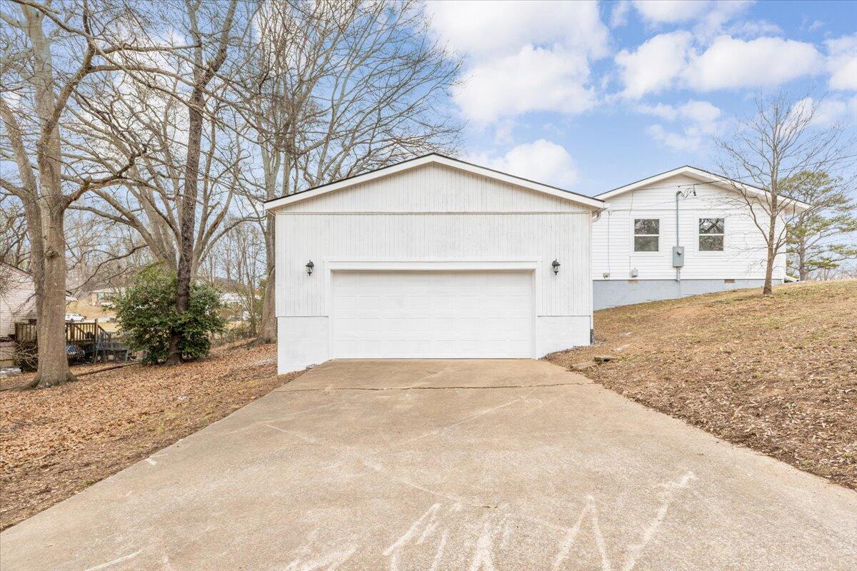 9191 Wood Lane