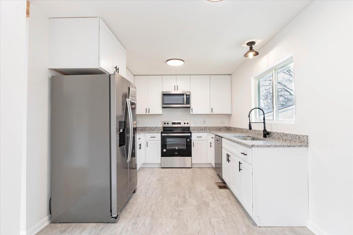 9191 Wood Lane