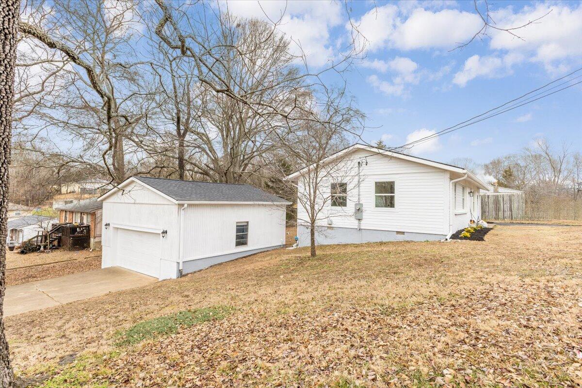 9191 Wood Lane