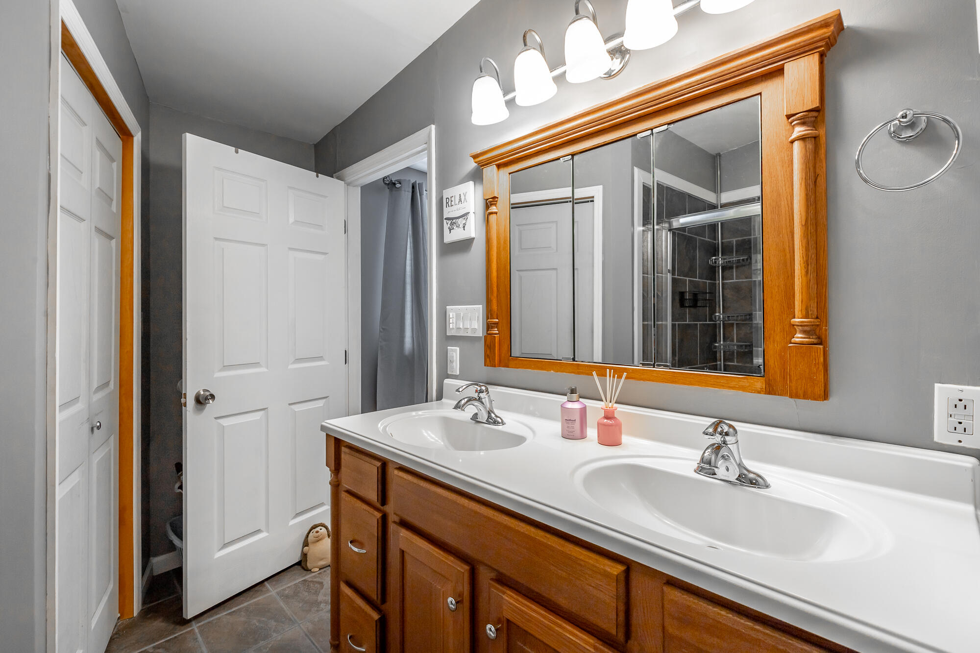 2705 Shepherd View Drive