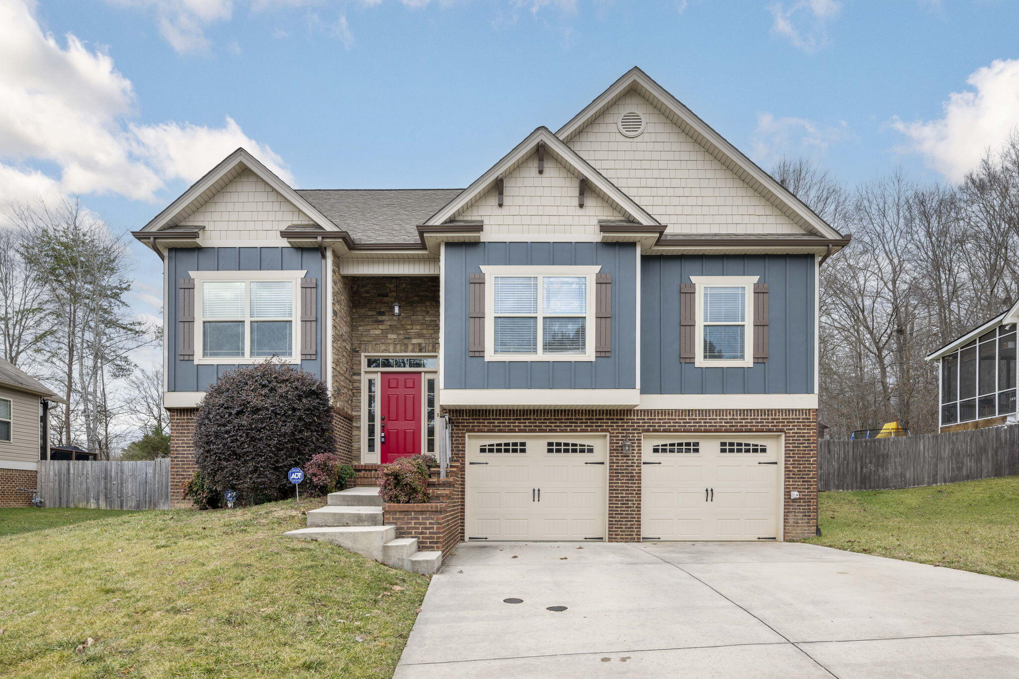 9064 Wood Dale Lane