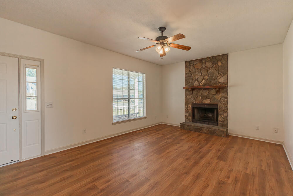 17 Pebblestone Drive