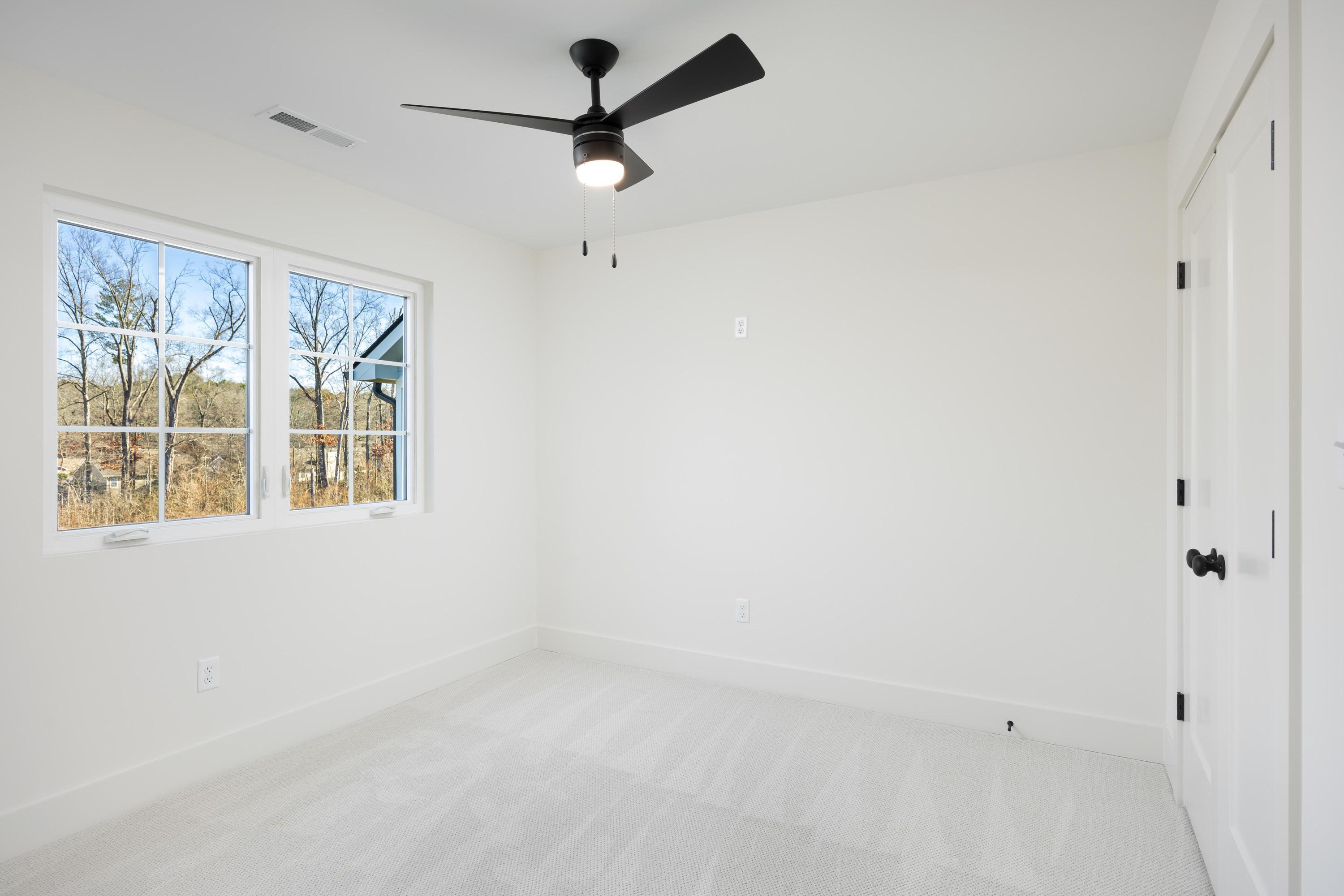 6533 Dharma Loop, 129