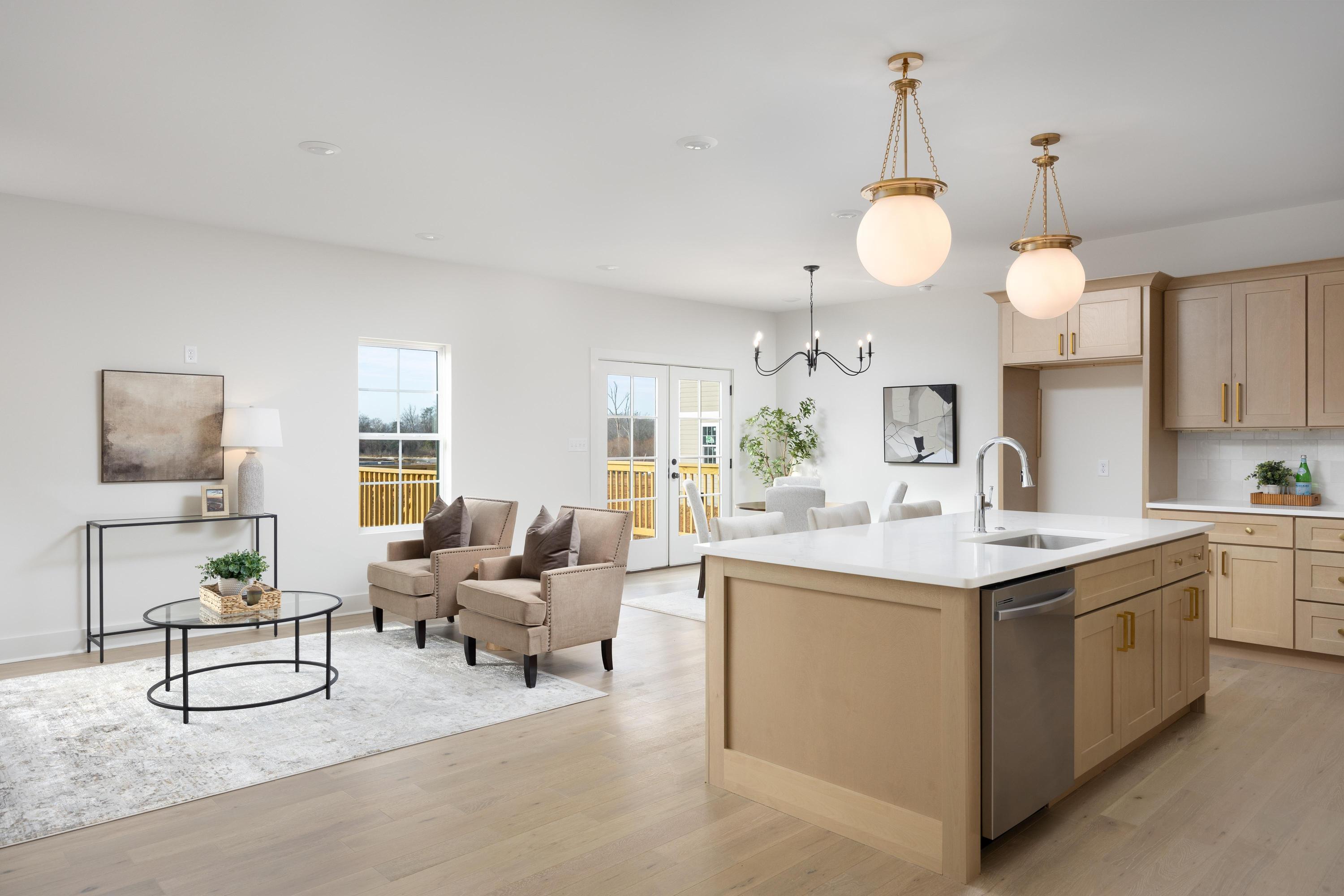 6533 Dharma Loop, 129