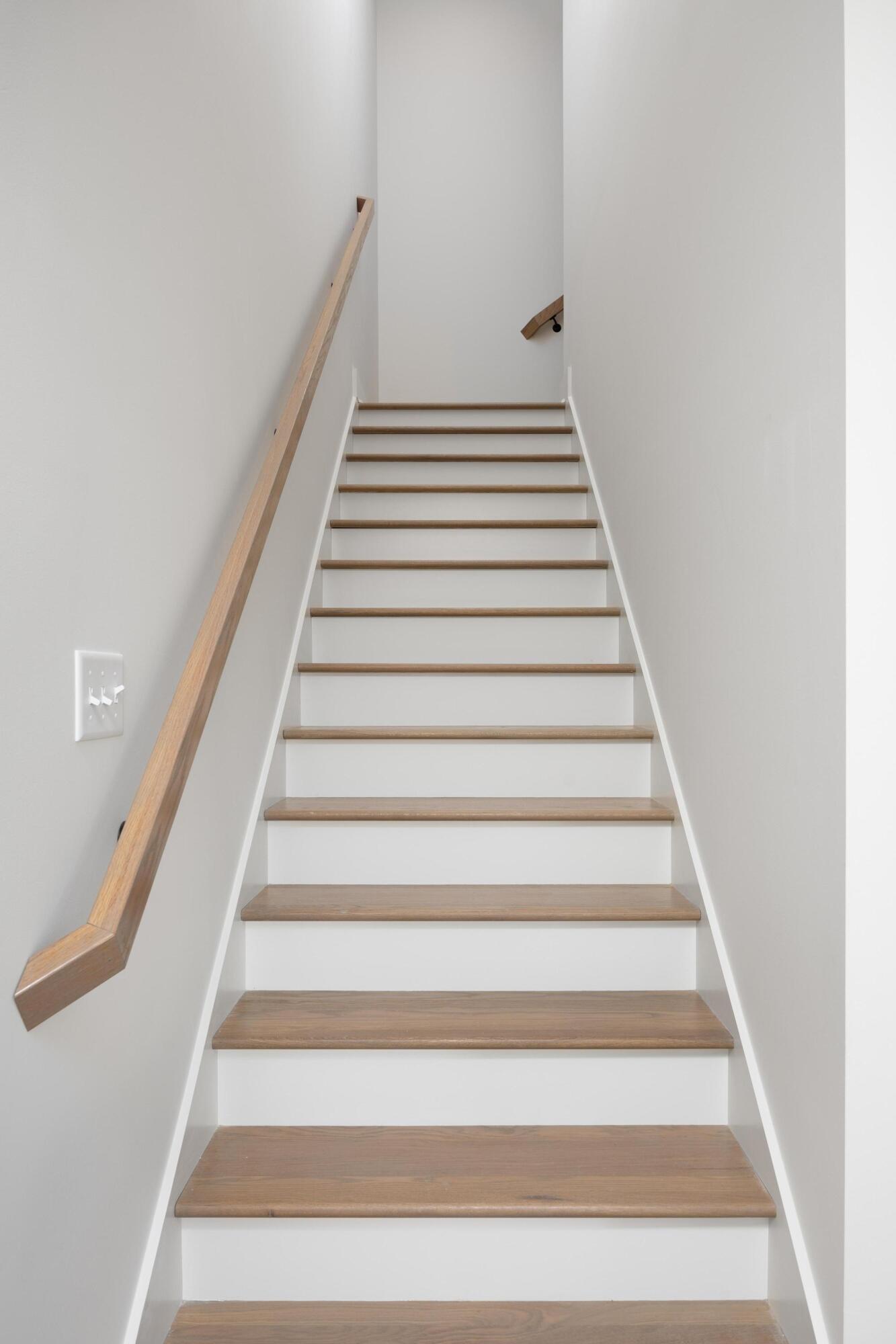 6533 Dharma Loop, 129