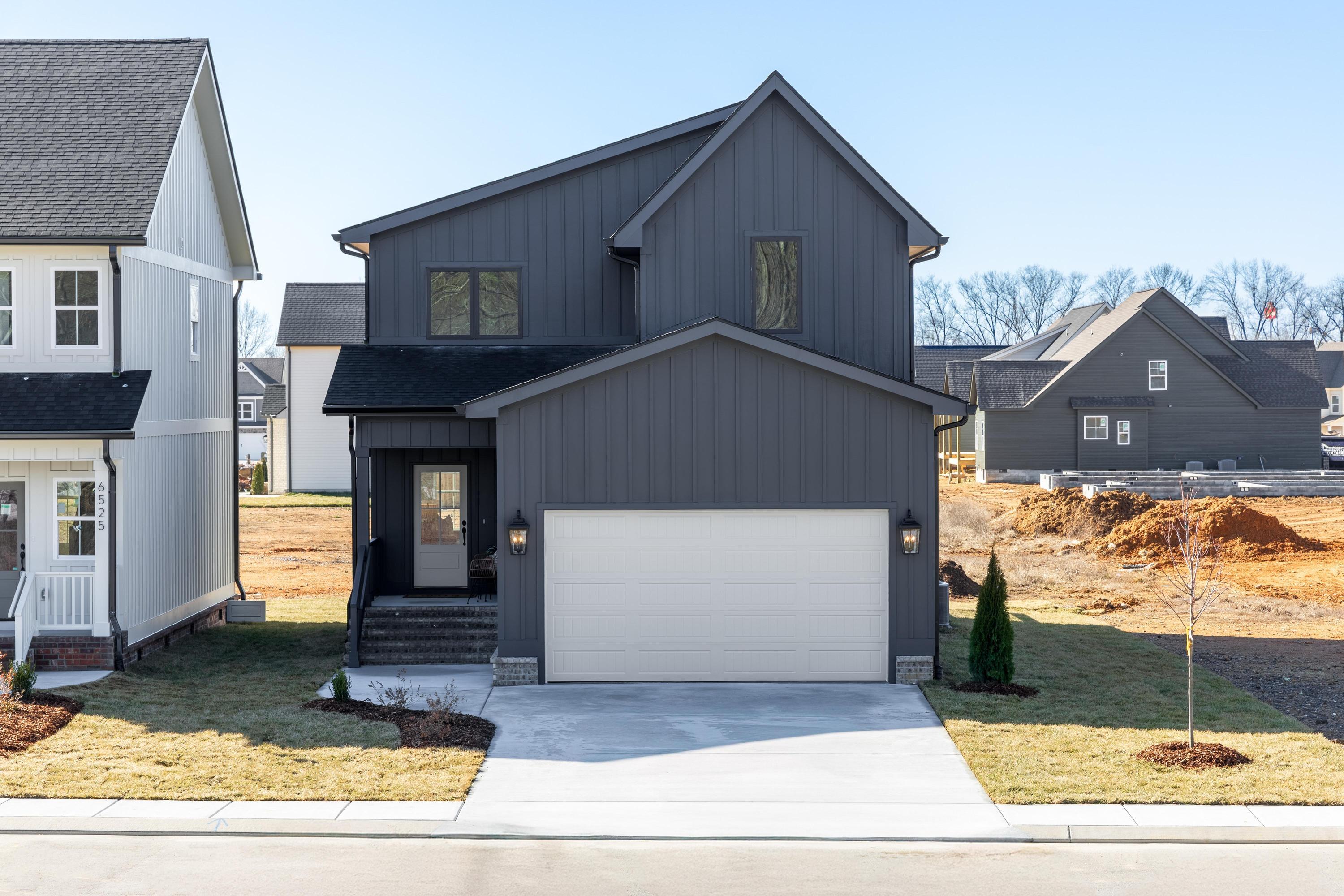 6533 Dharma Loop, 129
