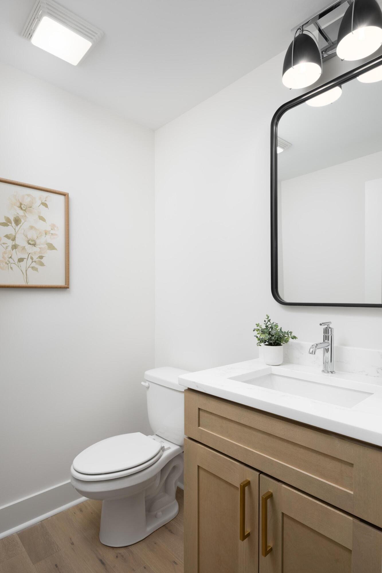 6533 Dharma Loop, 129