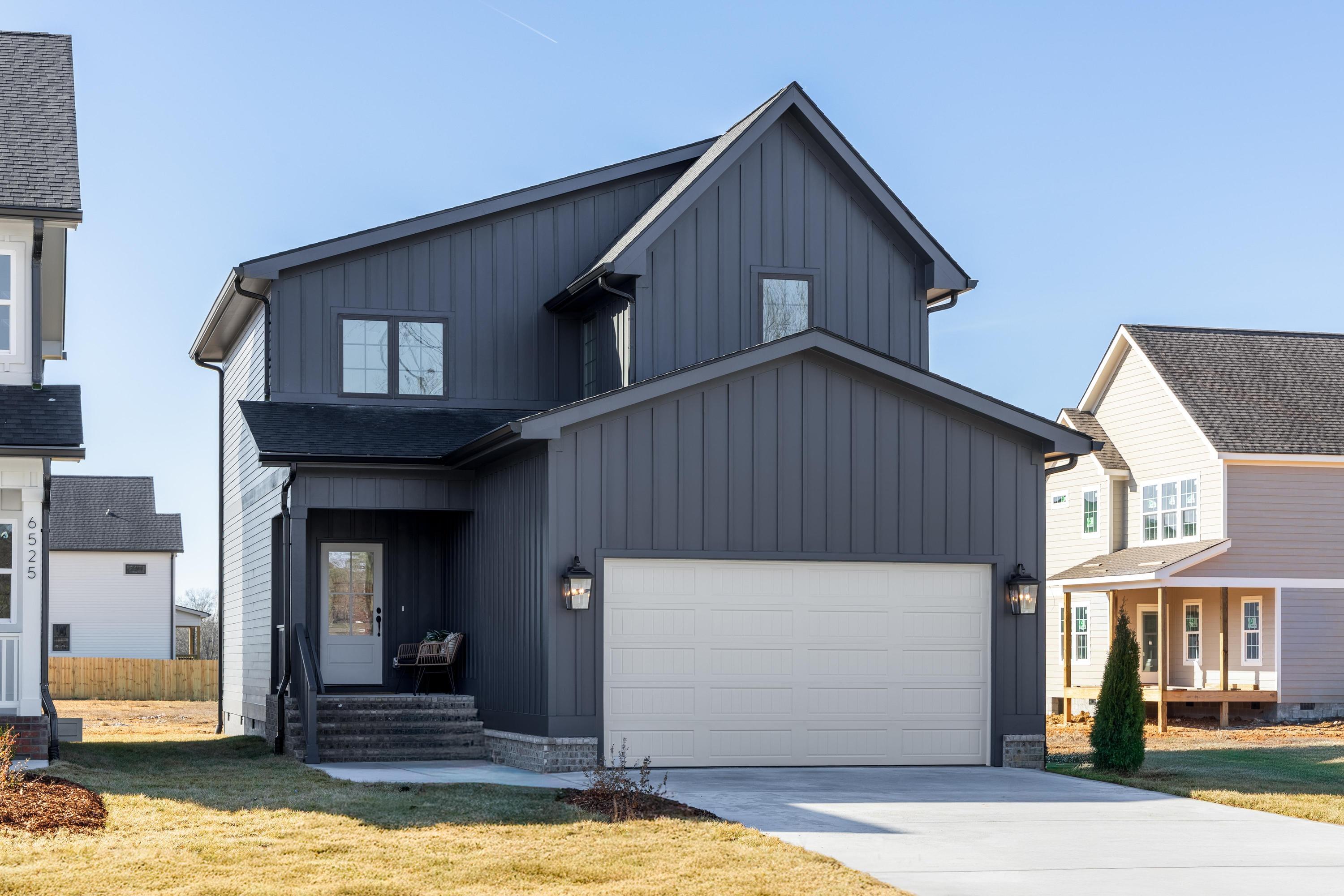 6533 Dharma Loop, 129