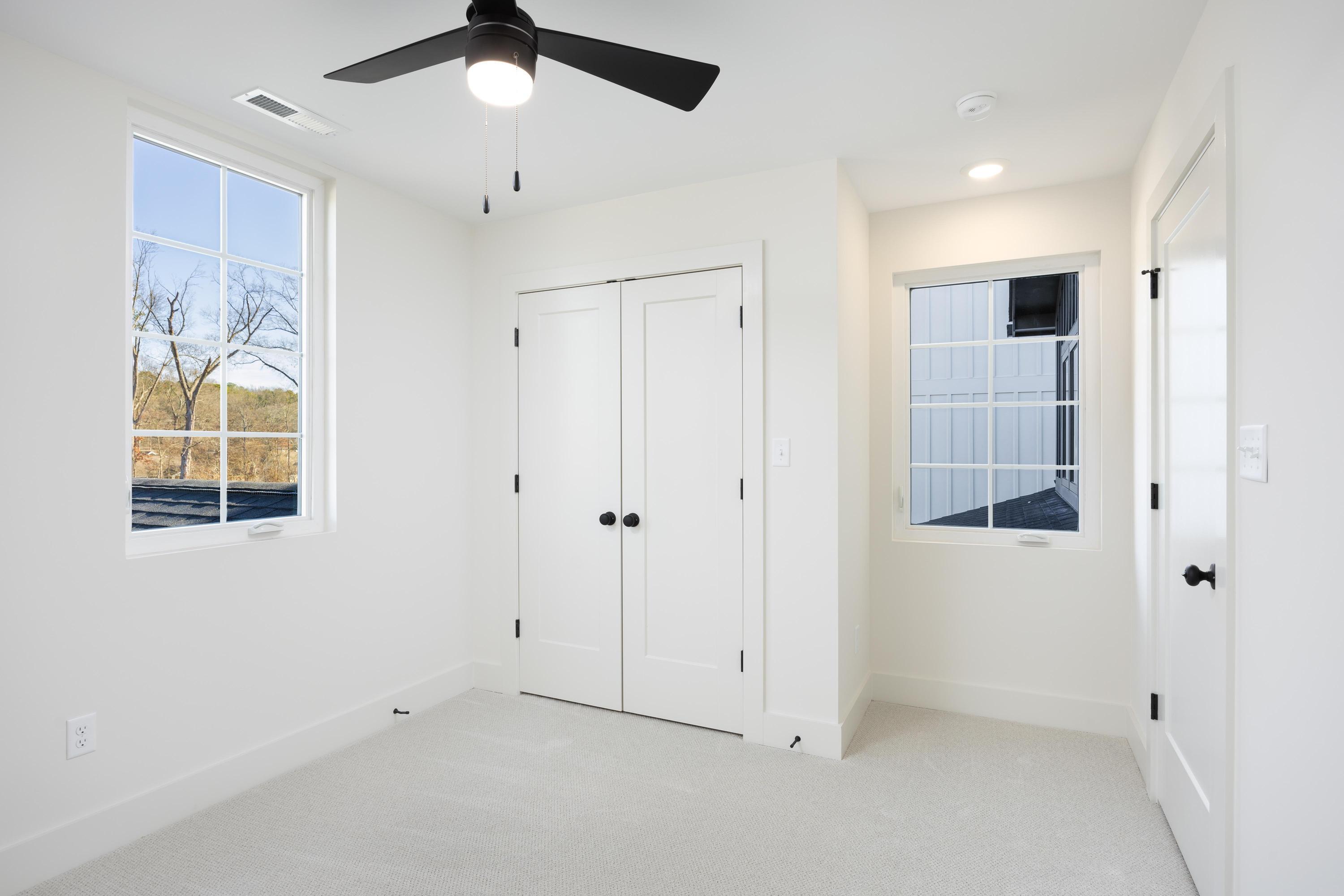6533 Dharma Loop, 129