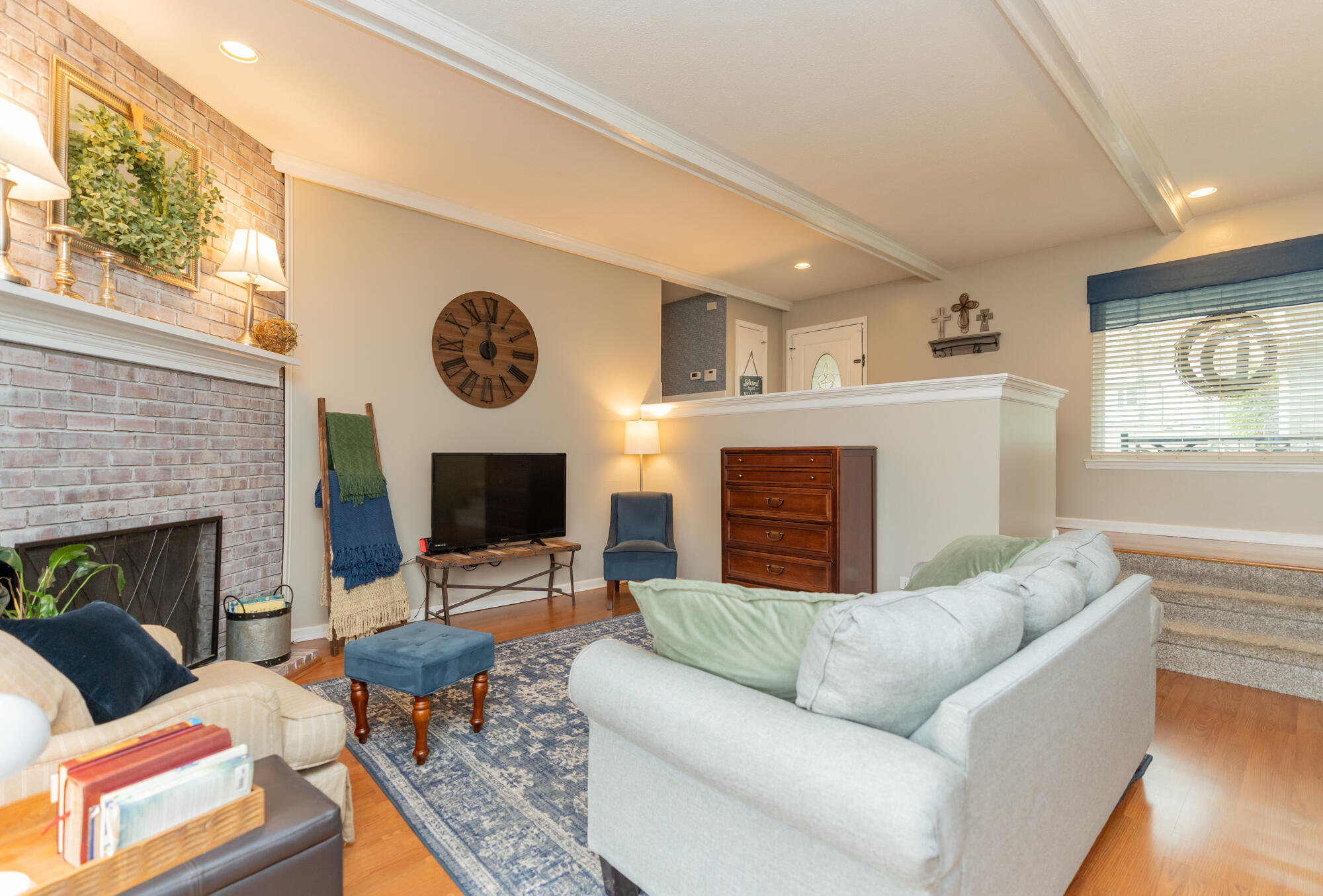 2509 Woodthrush Drive