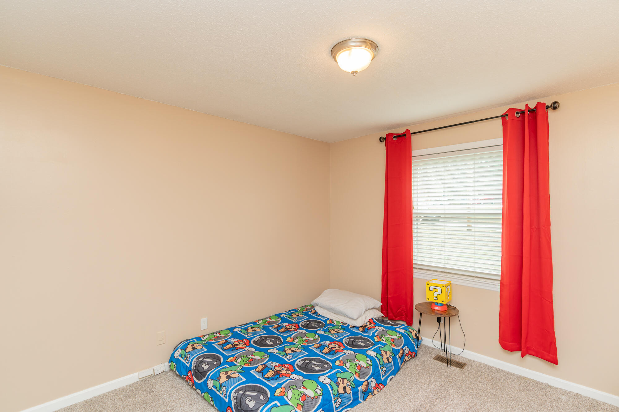 2509 Woodthrush Drive