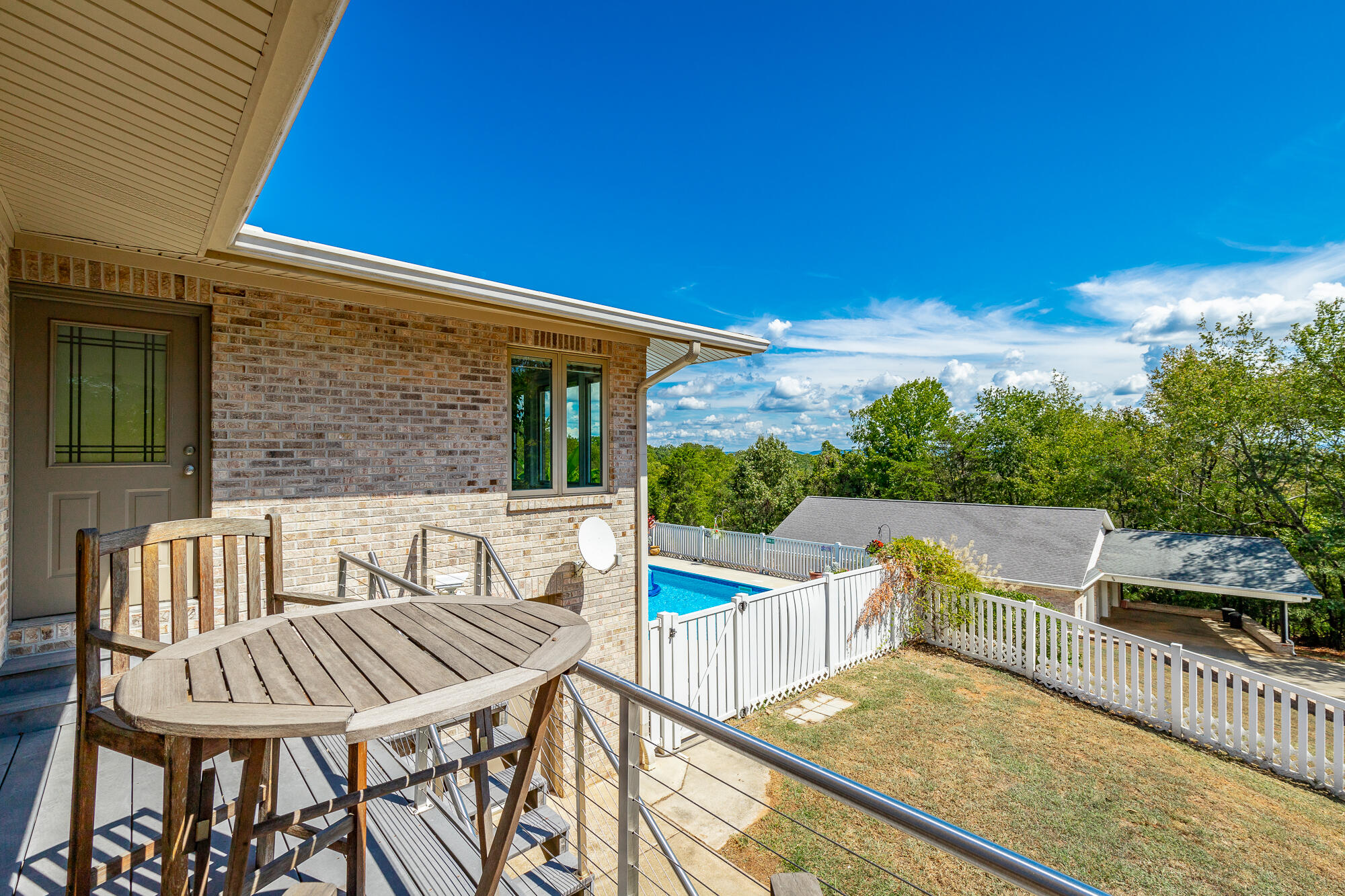 6530 Fairview Road