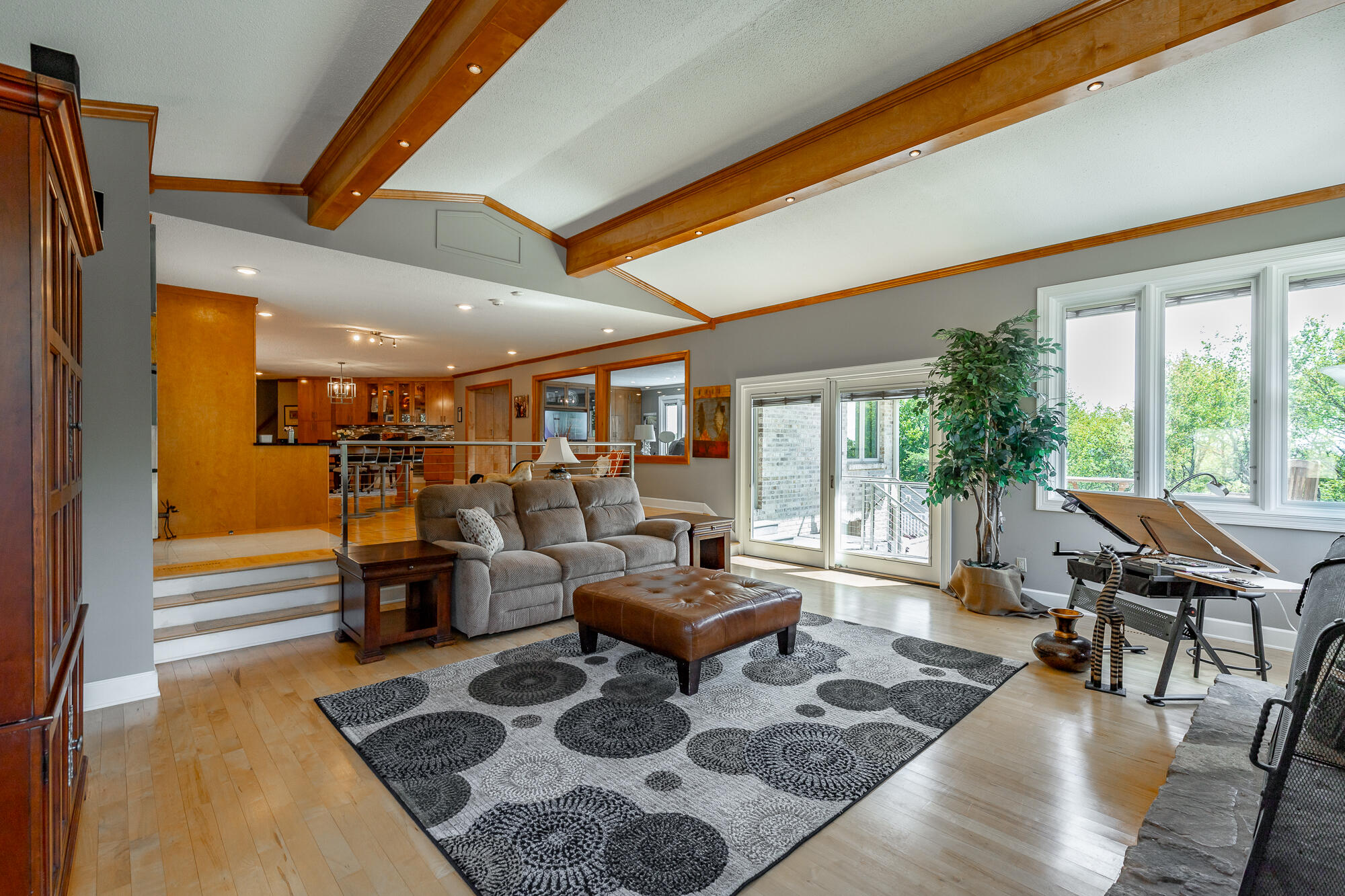 6530 Fairview Road