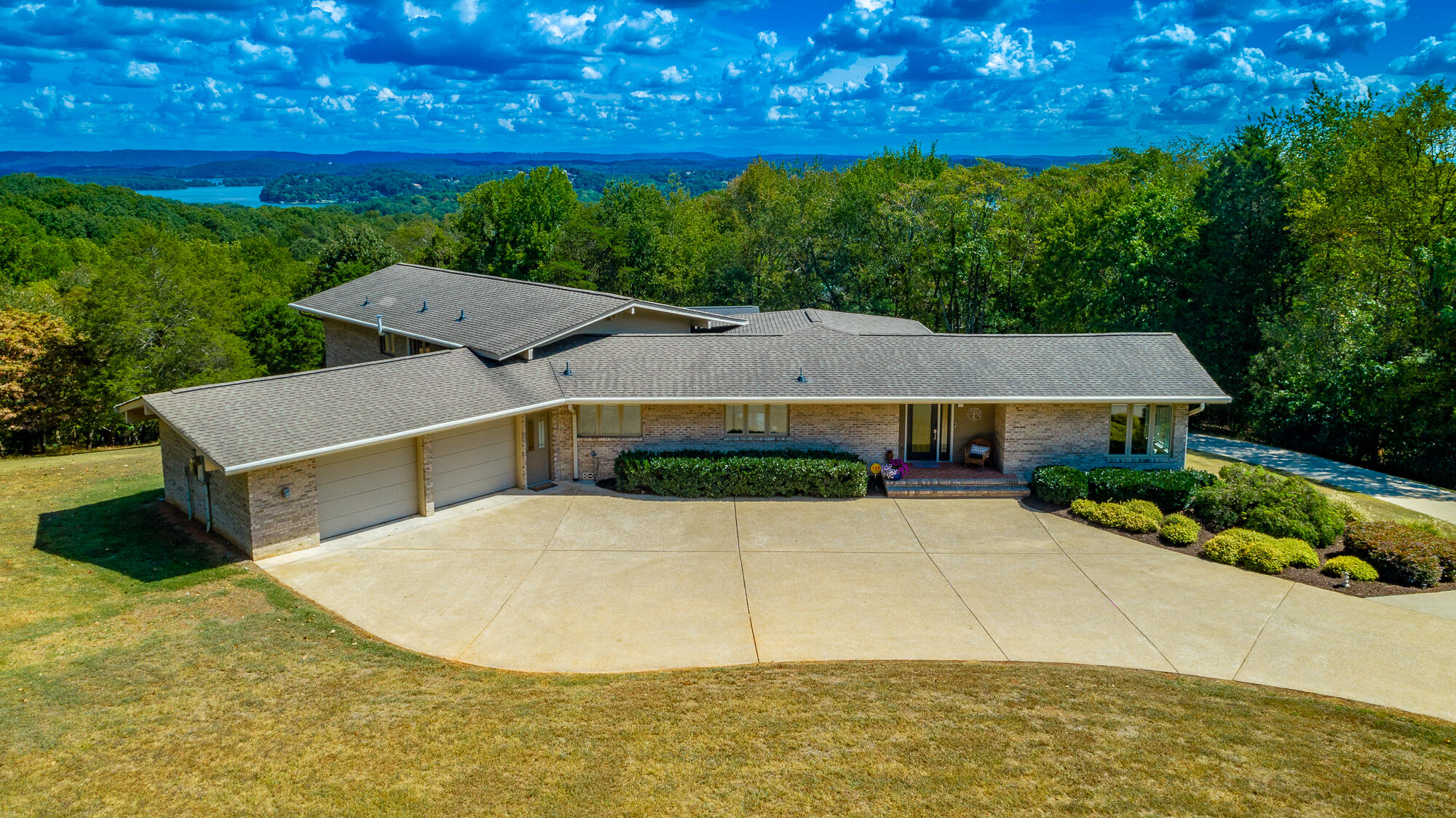6530 Fairview Road