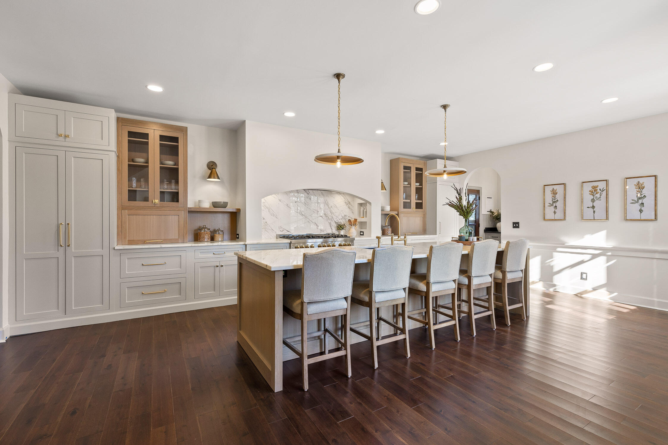 1225 Scenic Highway