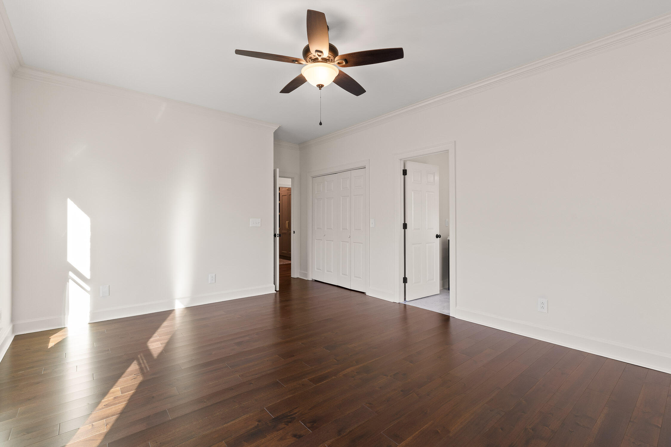 1225 Scenic Highway