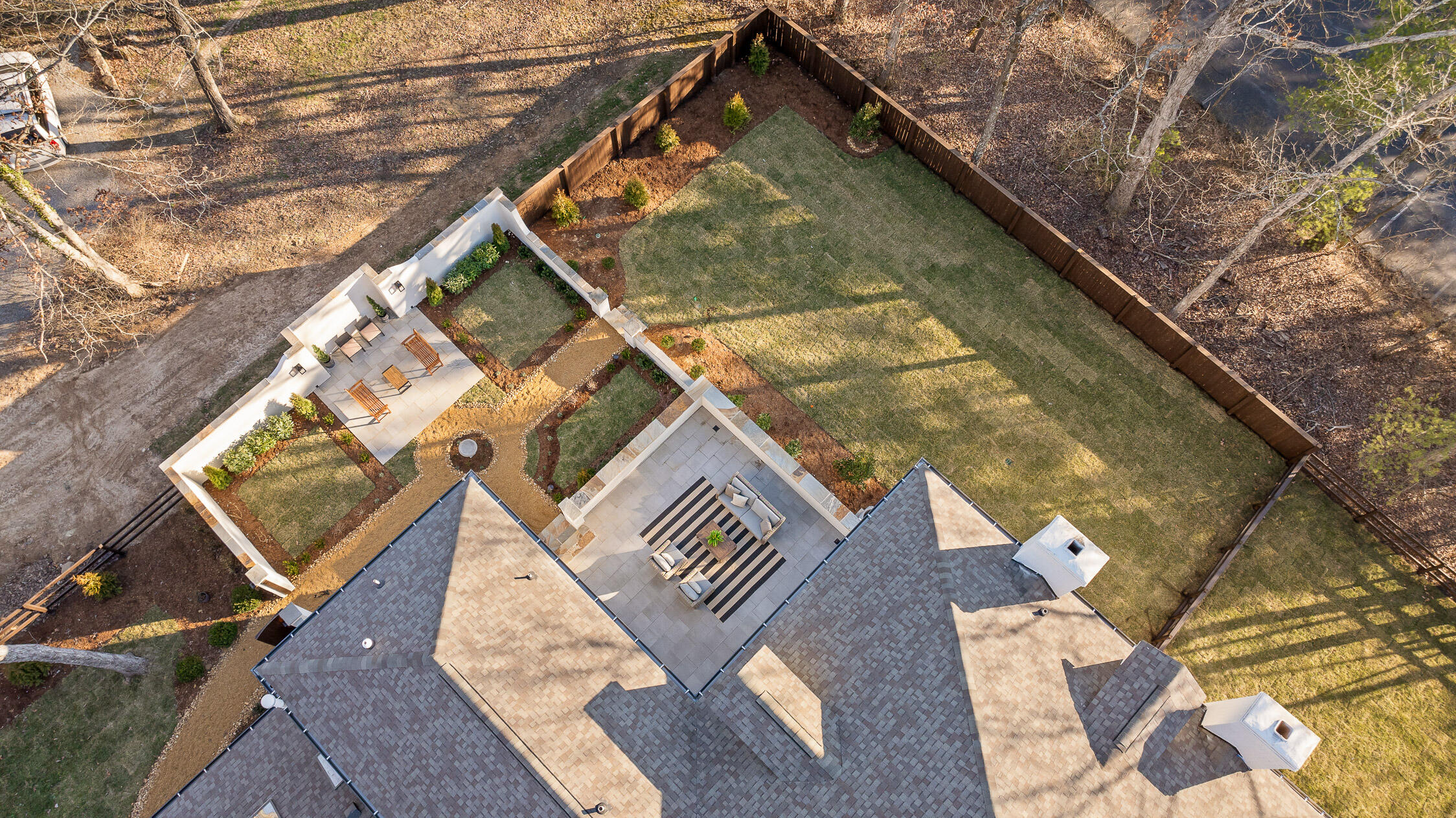 1225 Scenic Highway