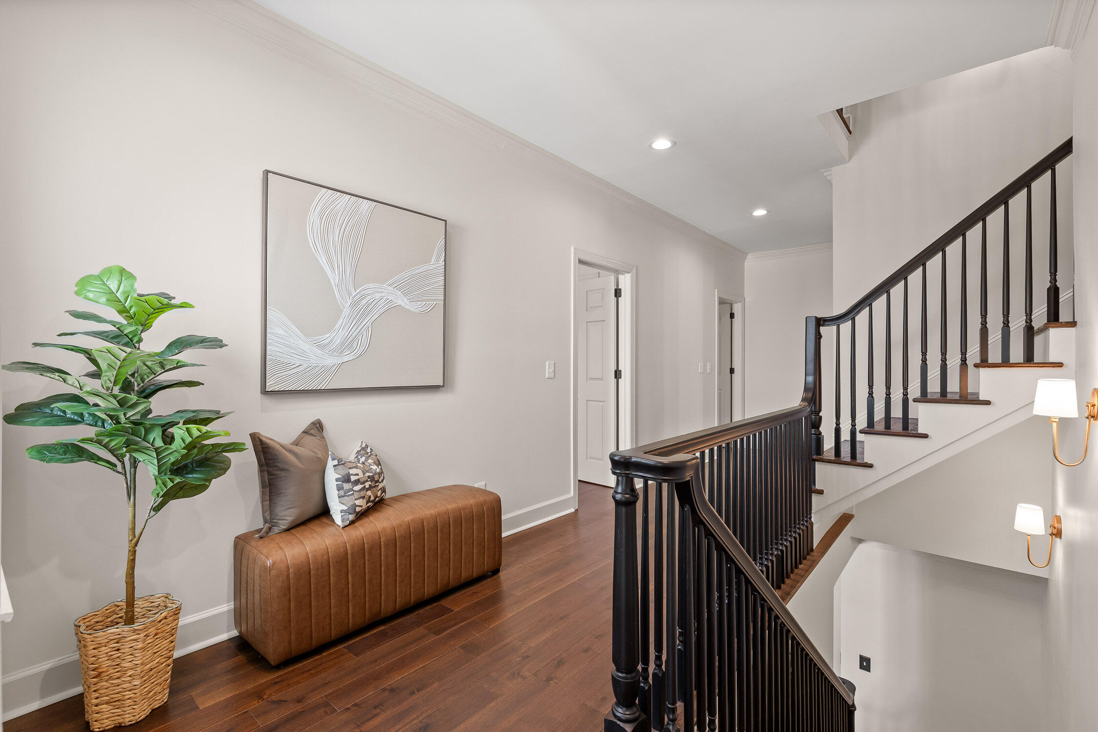 1225 Scenic Highway